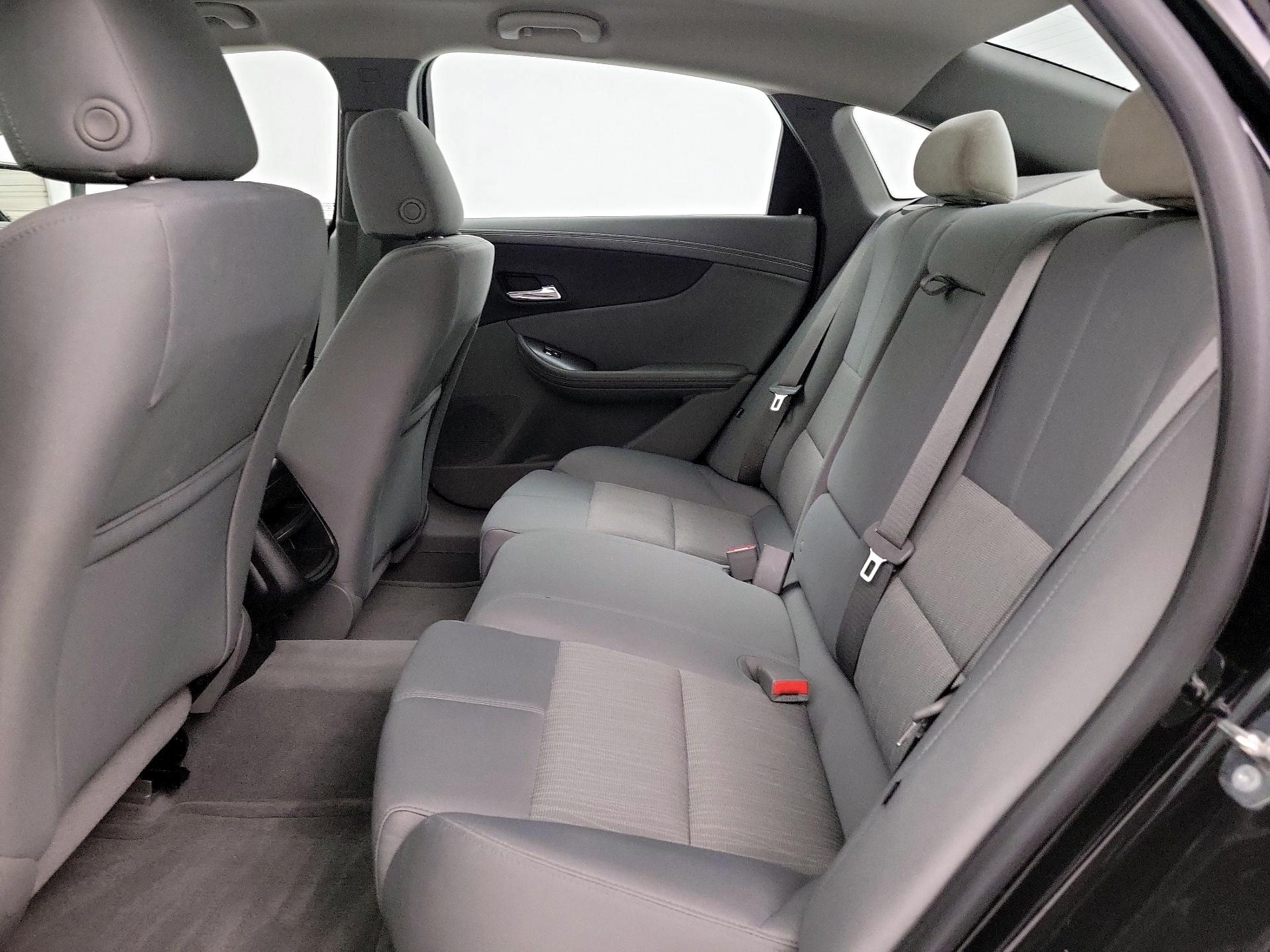 Thumbnail: 2015 Chevrolet Impala - 18