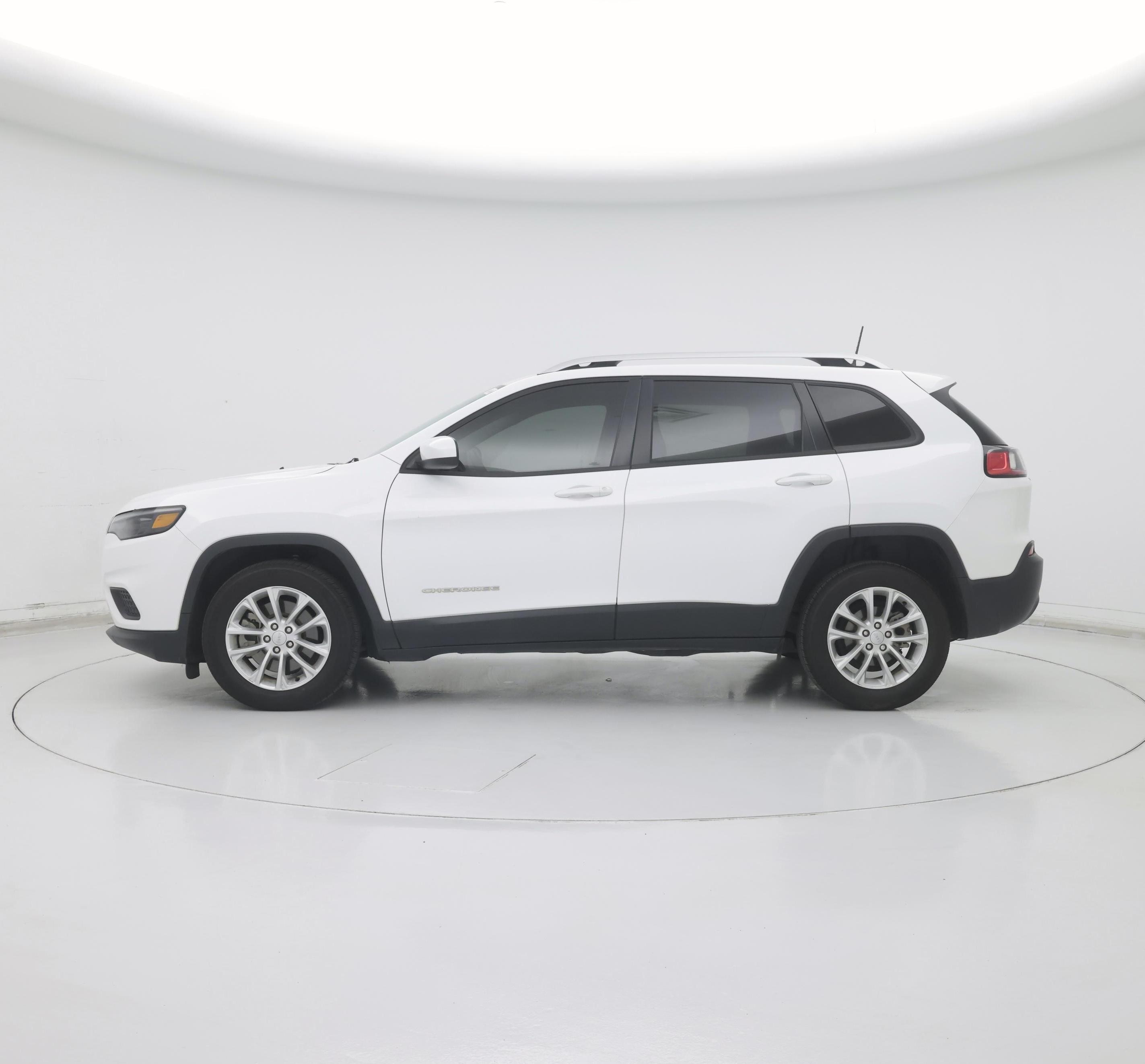 Thumbnail: 2020 Jeep Cherokee - 3