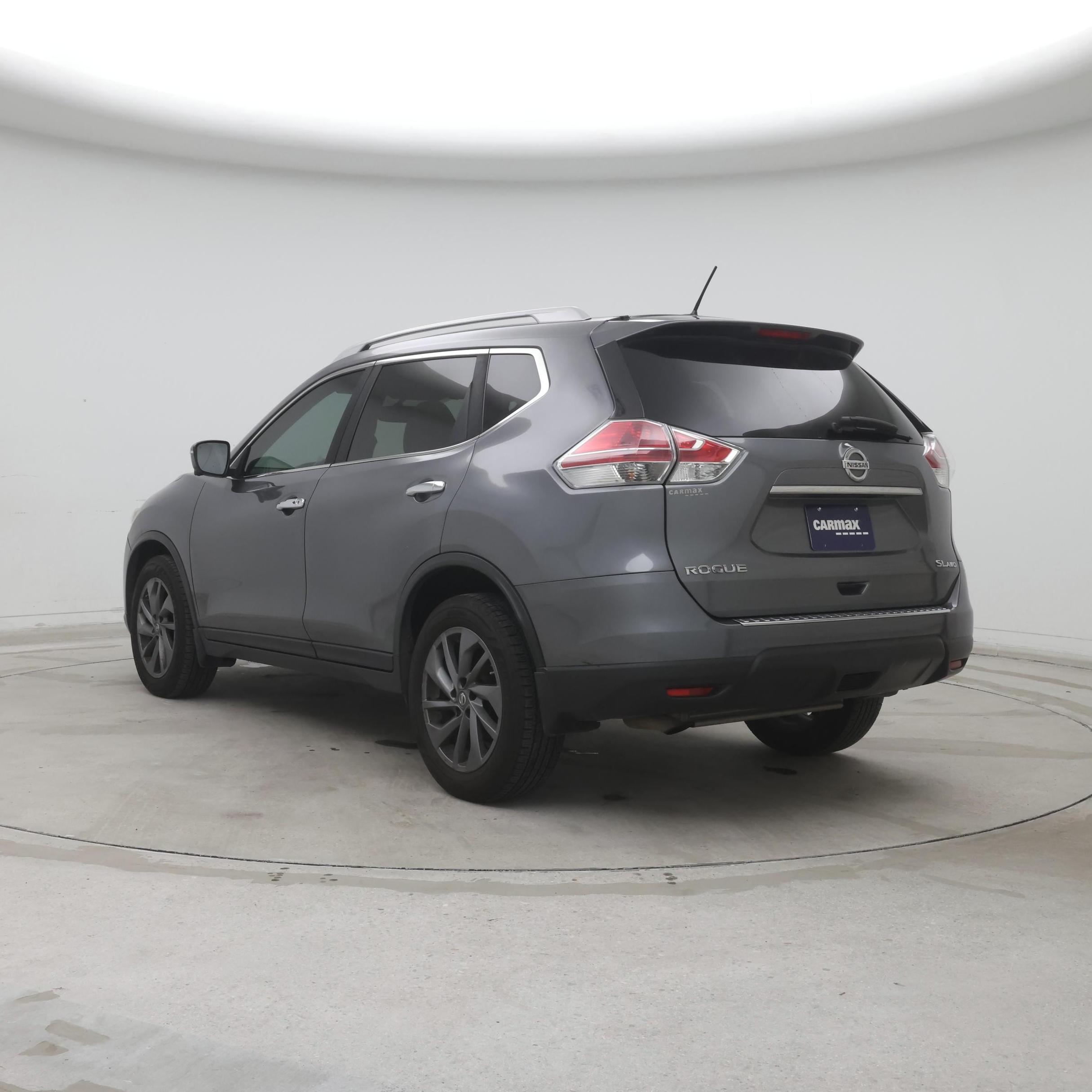 Thumbnail: 2016 Nissan Rogue - 2