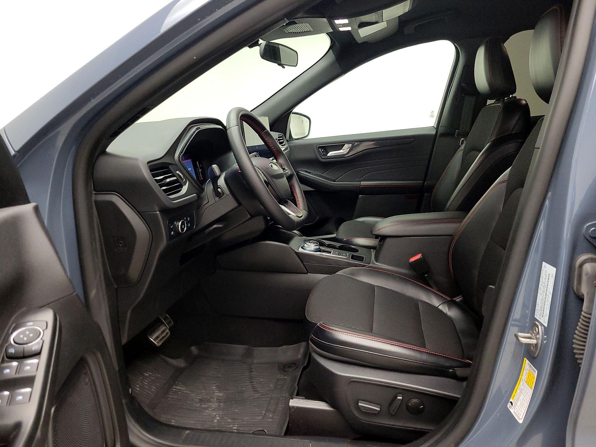 Thumbnail: 2024 Ford Escape - 11