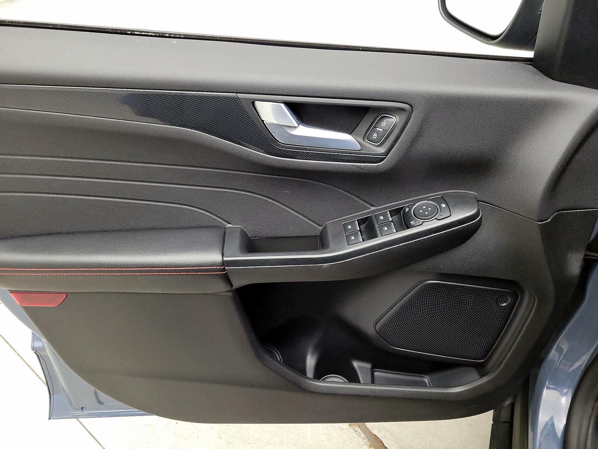 Thumbnail: 2024 Ford Escape - 12