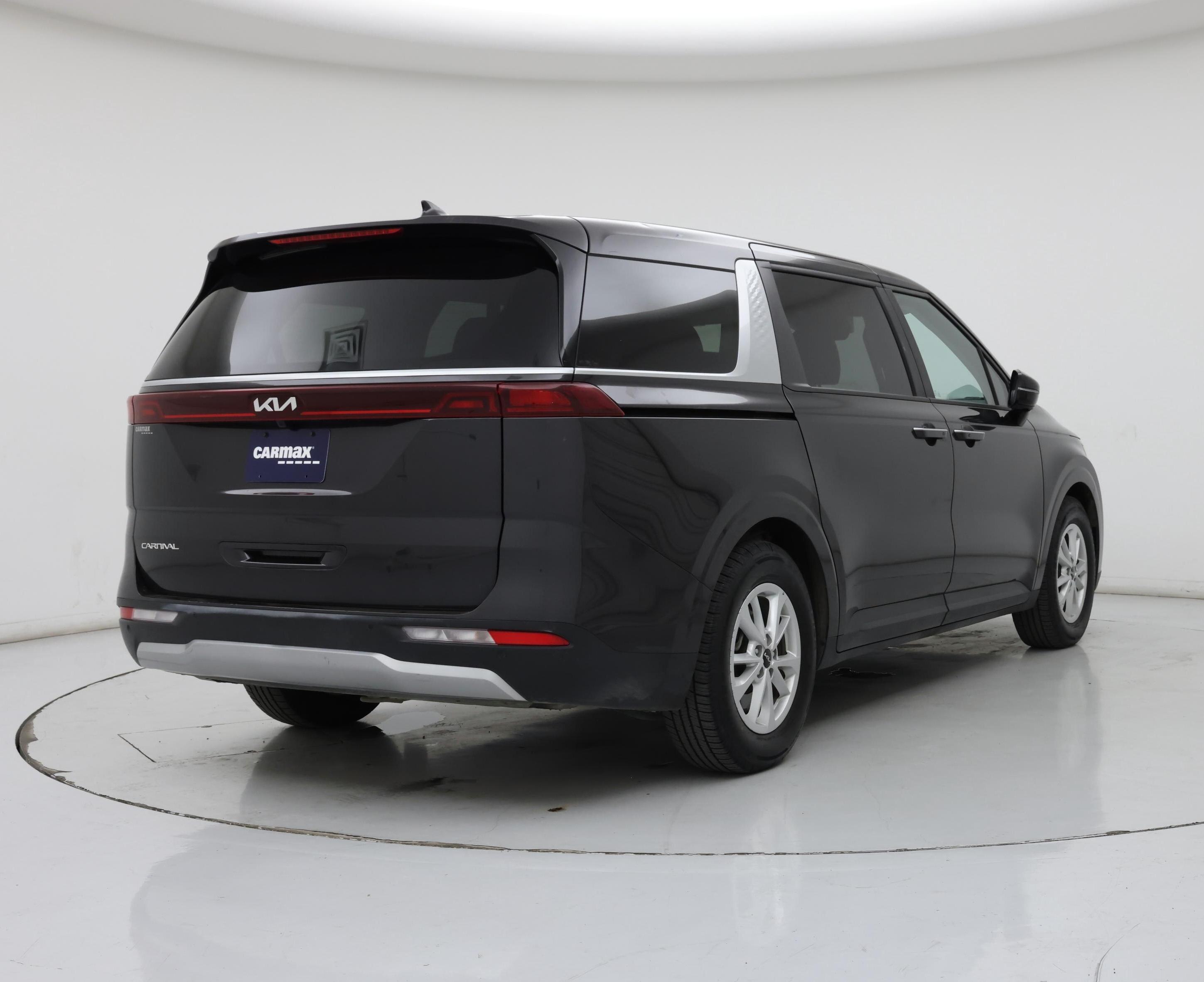 Thumbnail: 2024 Kia Carnival - 8