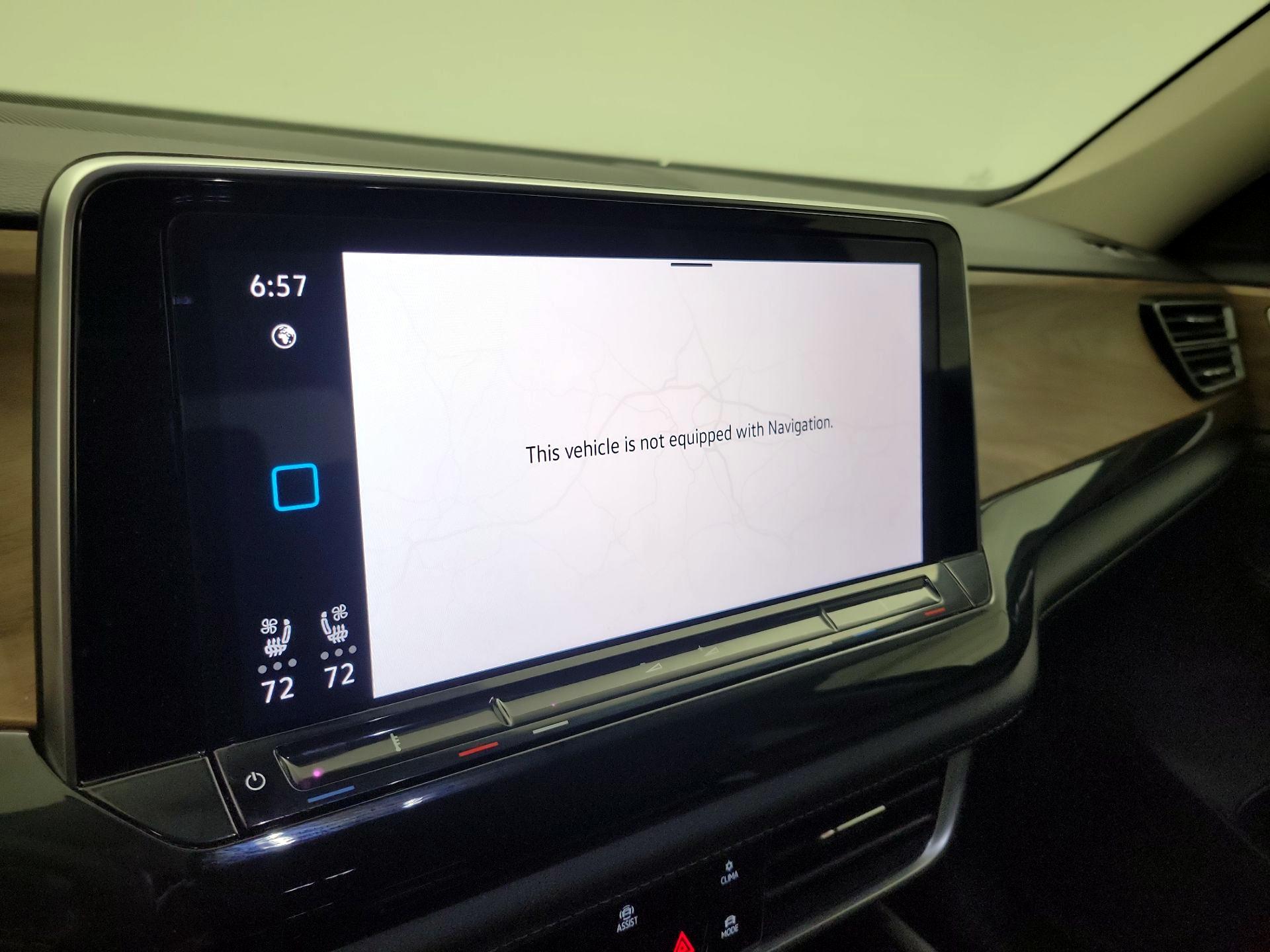 Thumbnail: 2024 Volkswagen Atlas - 14