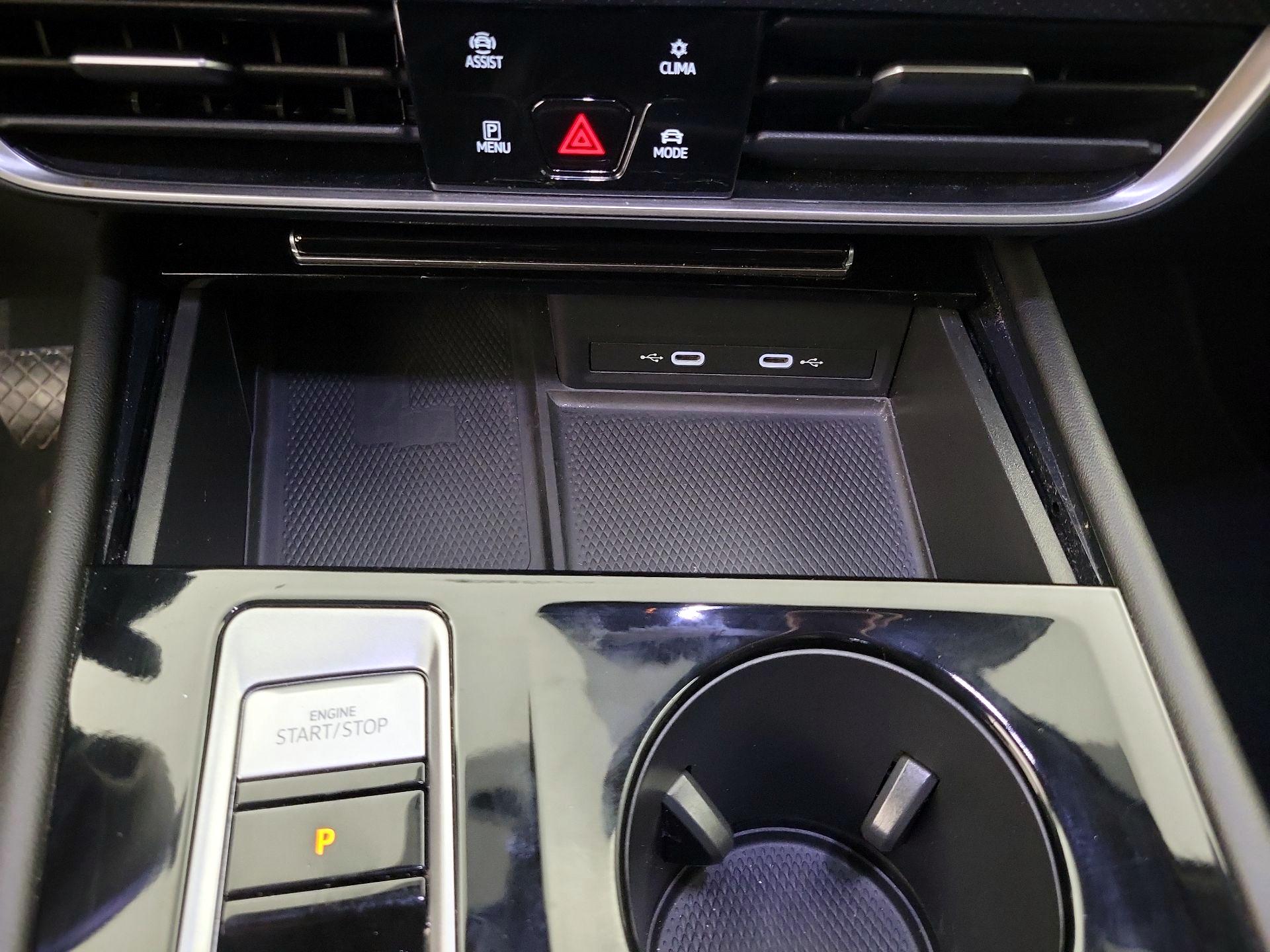 Thumbnail: 2024 Volkswagen Atlas - 19