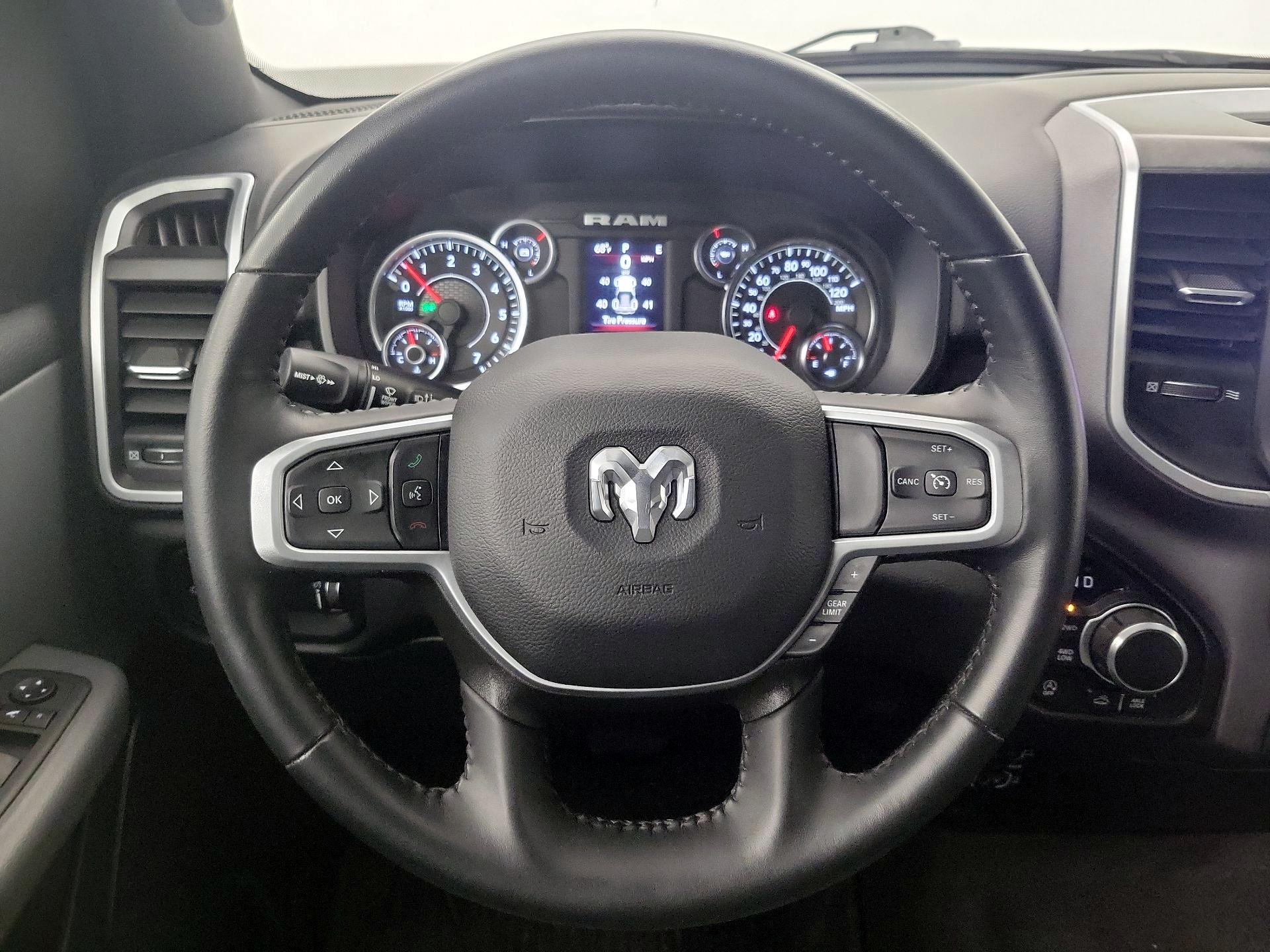 Thumbnail: 2023 RAM 1500 - 10