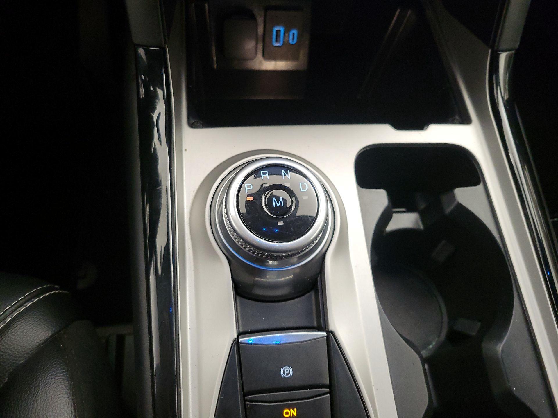 Thumbnail: 2023 Ford Explorer - 16