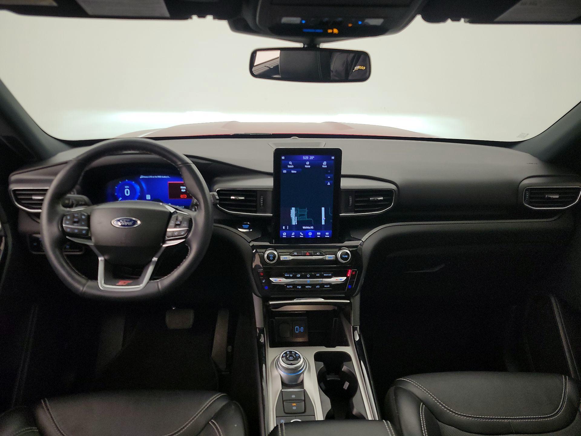 Thumbnail: 2023 Ford Explorer - 8