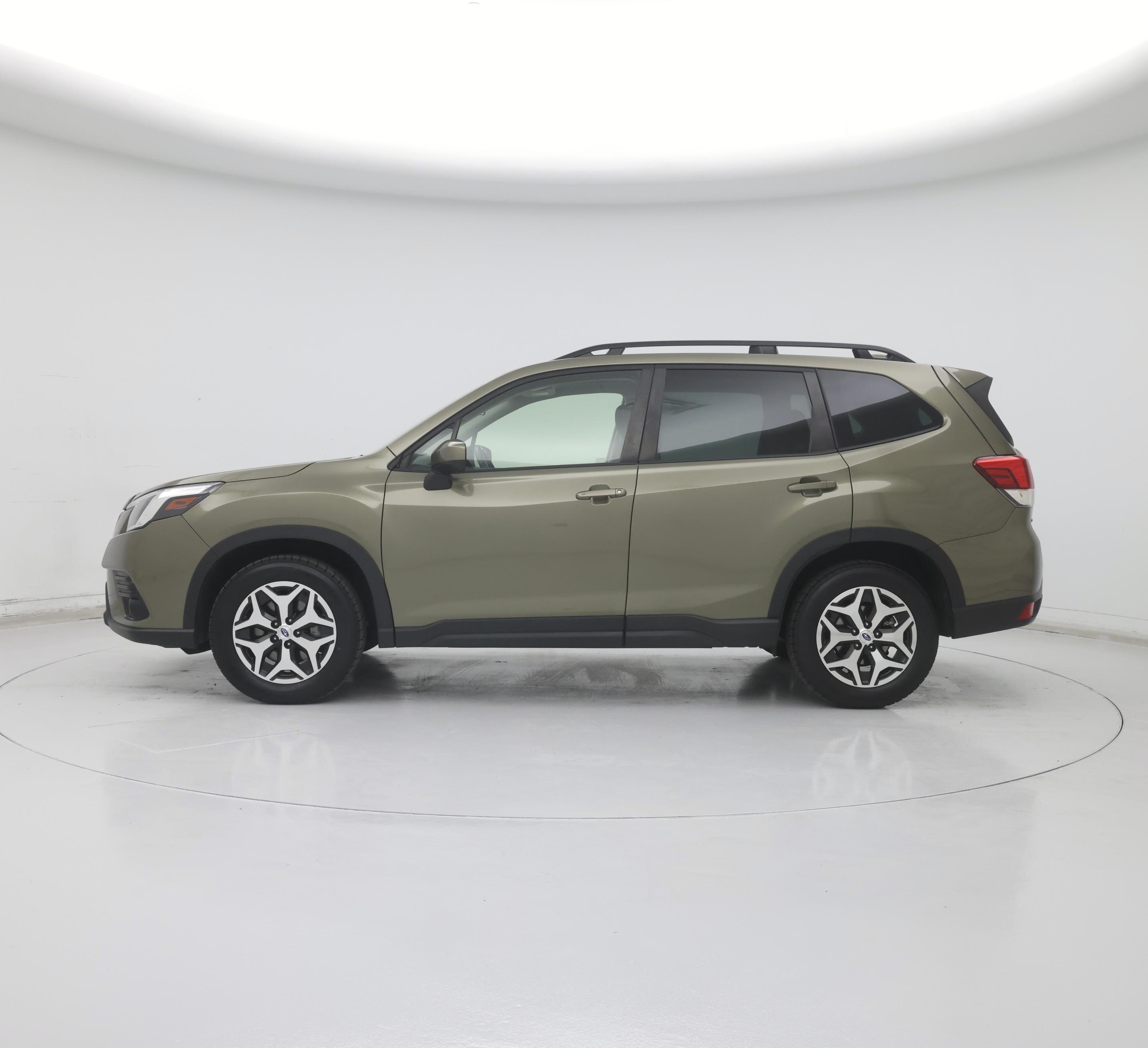 Thumbnail: 2023 Subaru Forester - 3