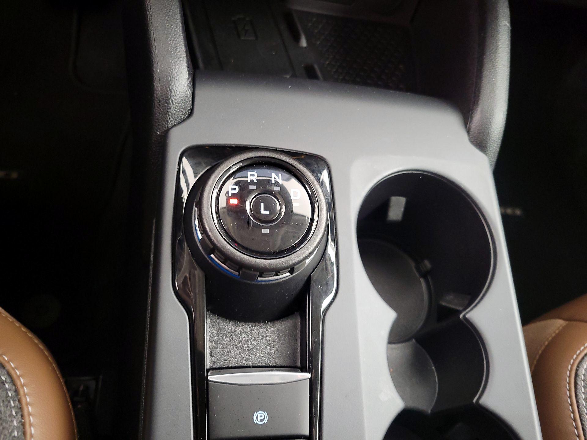 Thumbnail: 2024 Ford Bronco Sport - 16