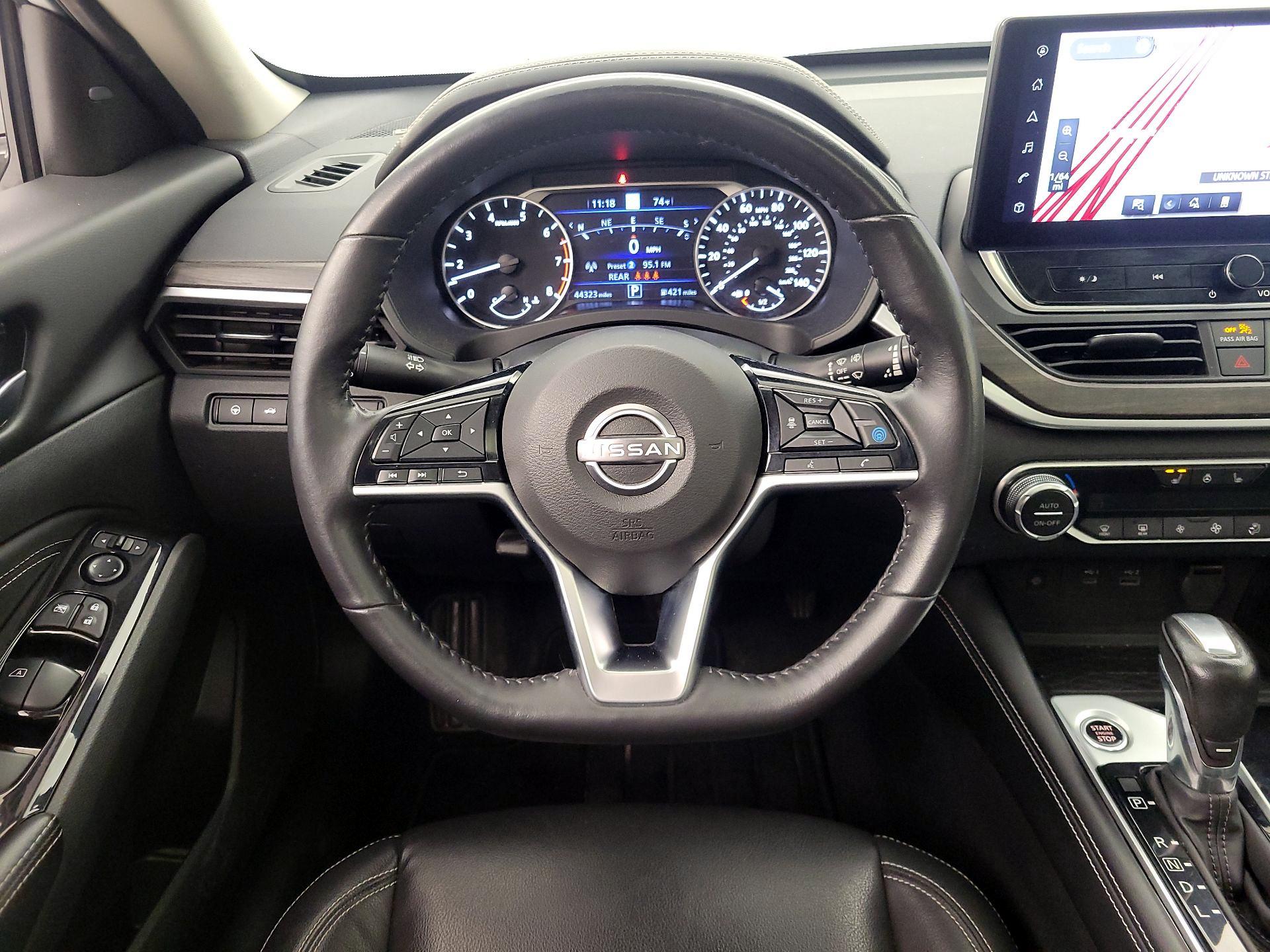 Thumbnail: 2023 Nissan Altima - 10