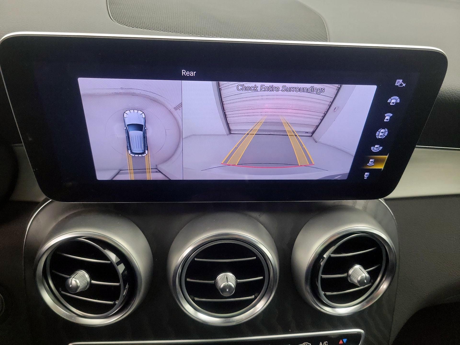 Thumbnail: 2022 Mercedes-Benz GLC - 14