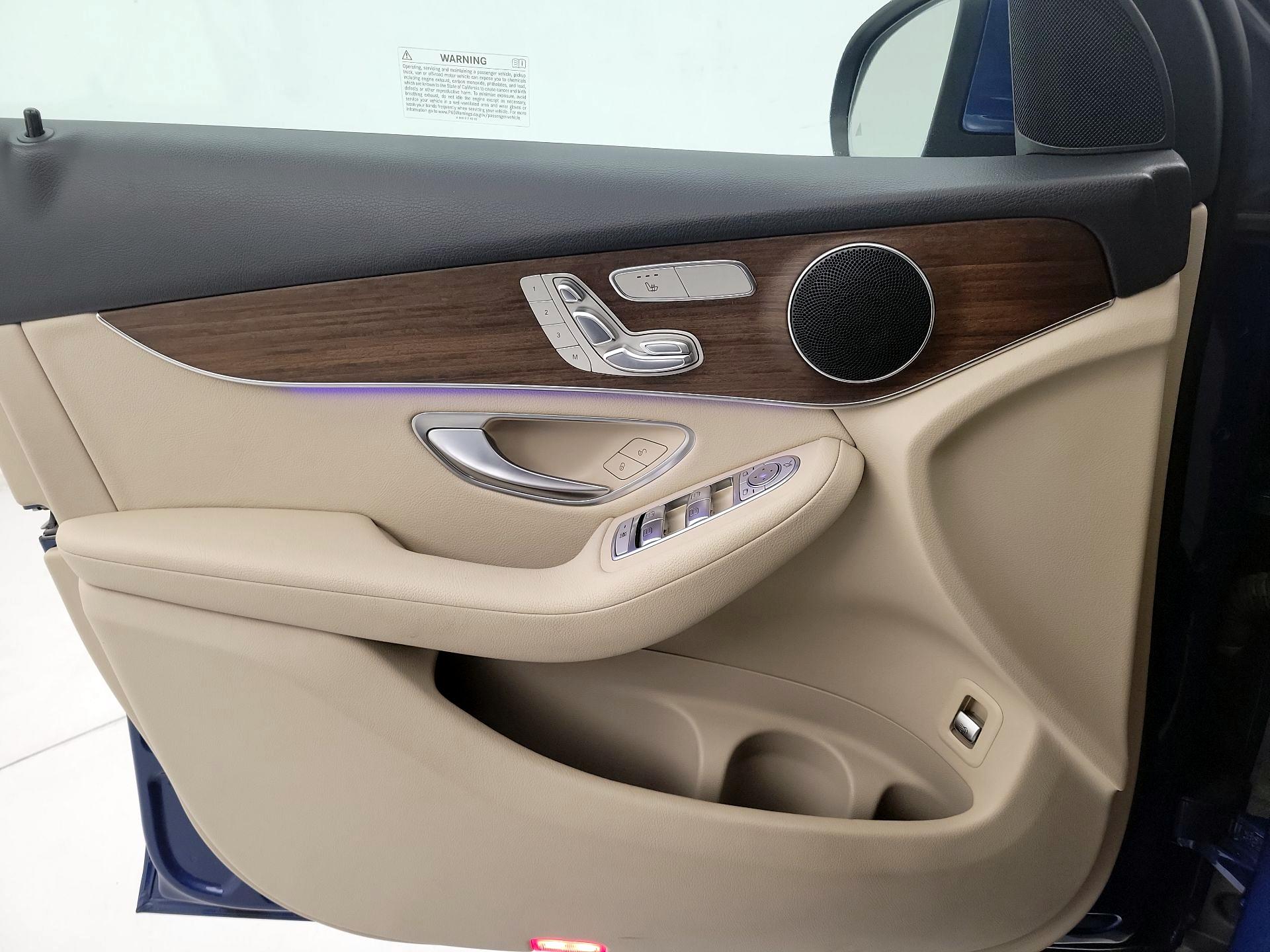 Thumbnail: 2022 Mercedes-Benz GLC - 12