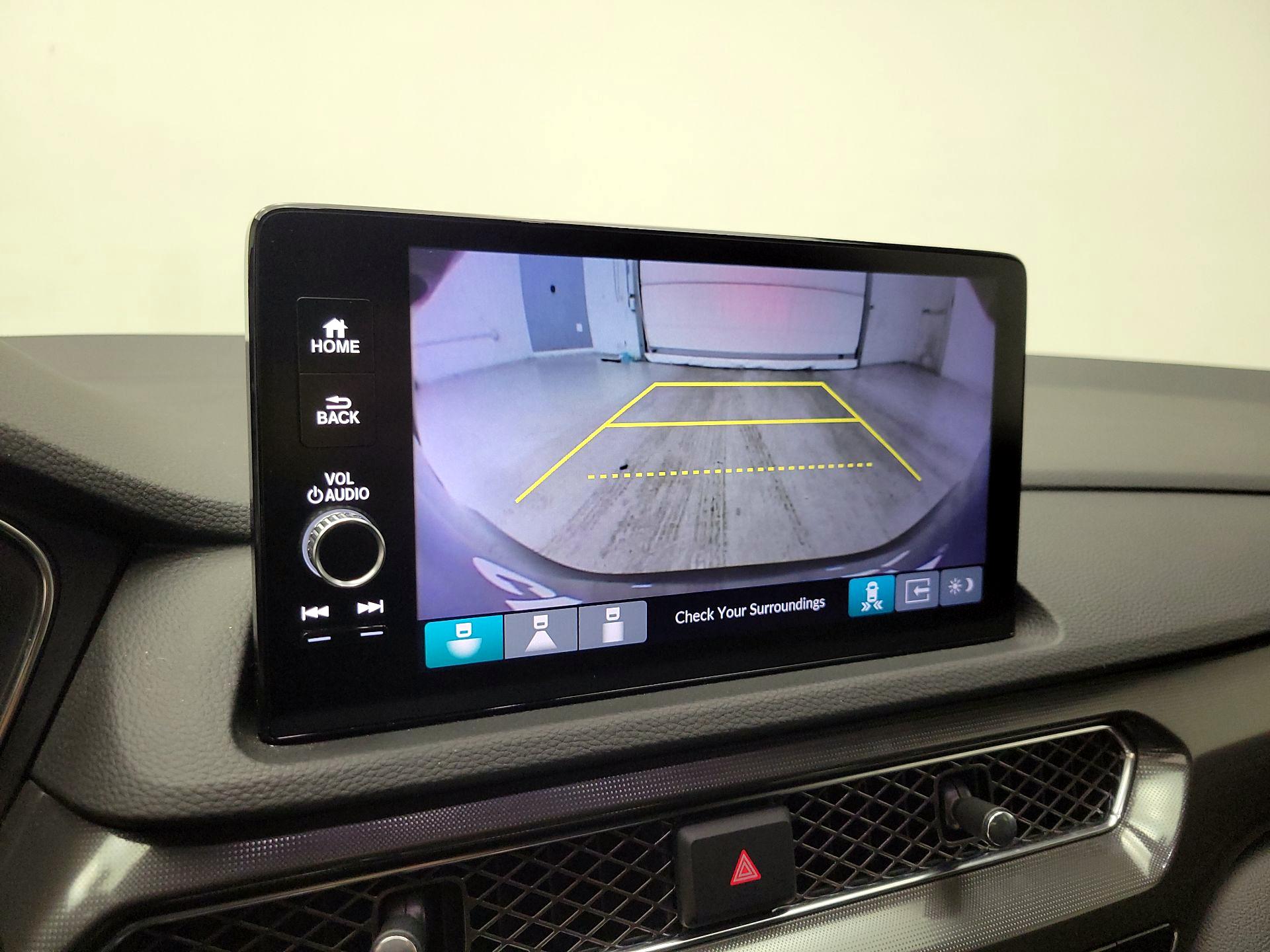 Thumbnail: 2025 Acura Integra - 14