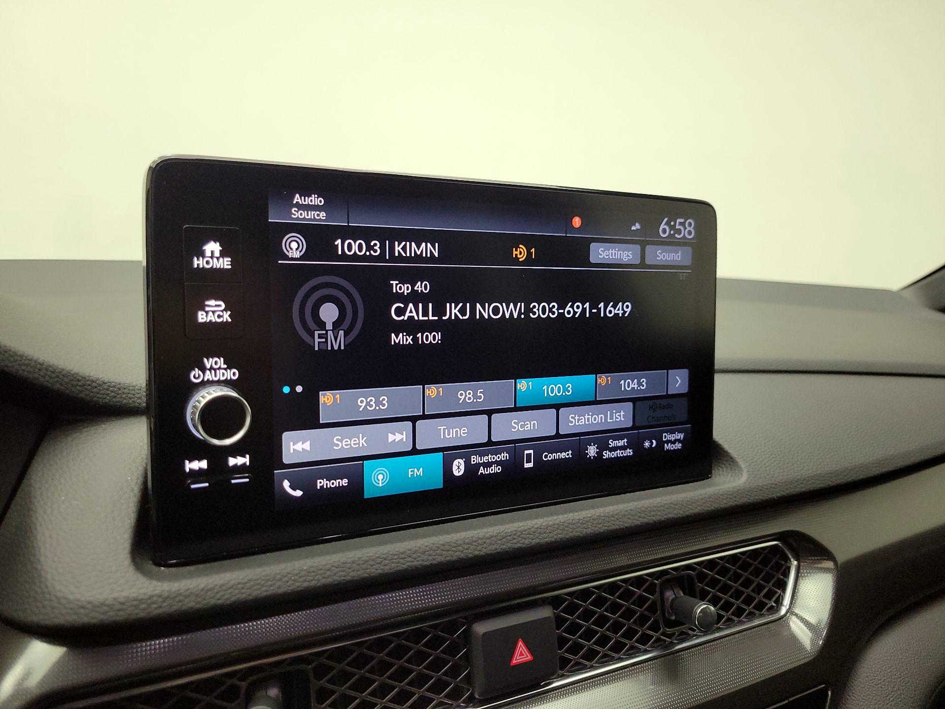 Thumbnail: 2025 Acura Integra - 15