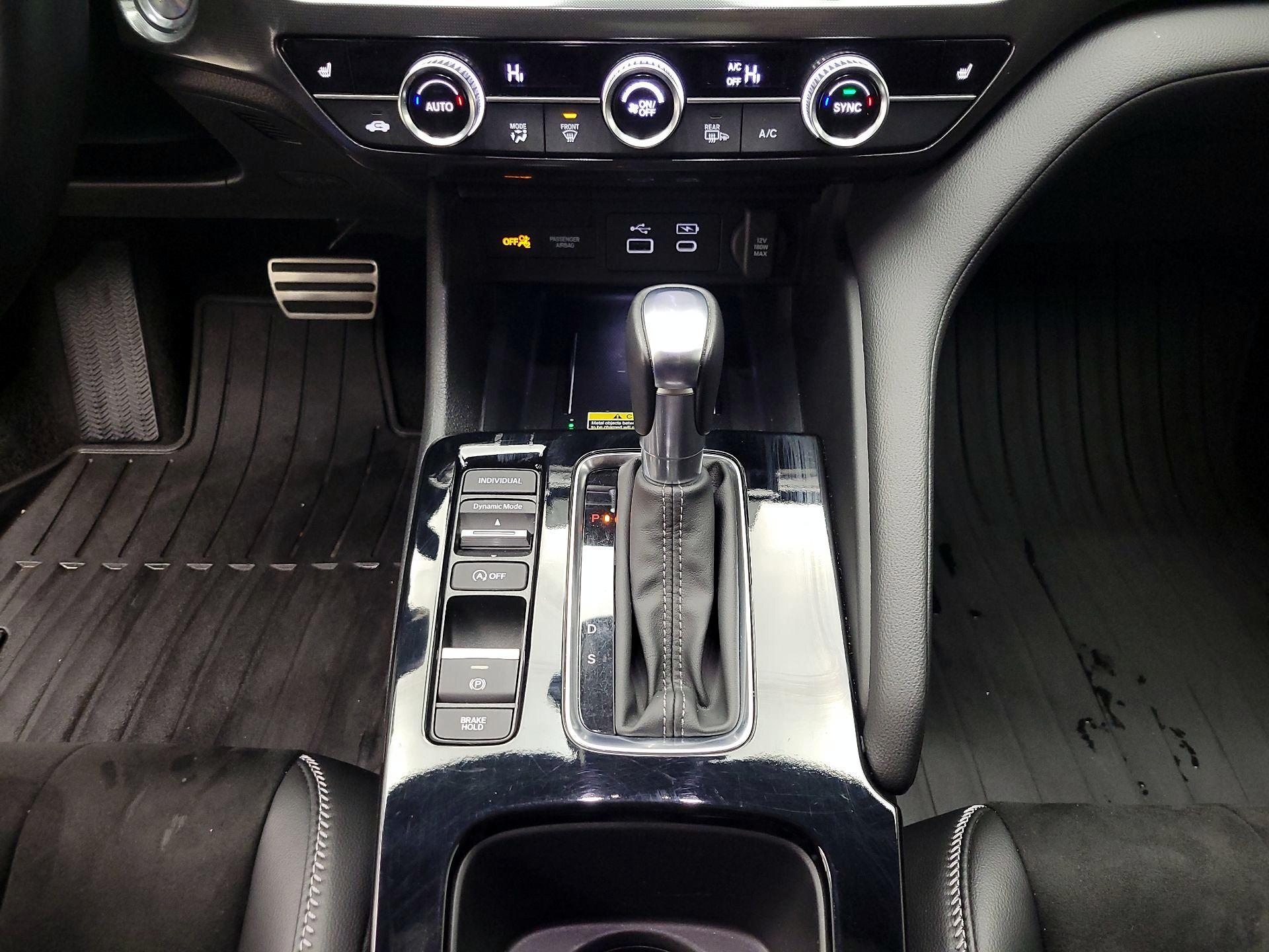 Thumbnail: 2025 Acura Integra - 17