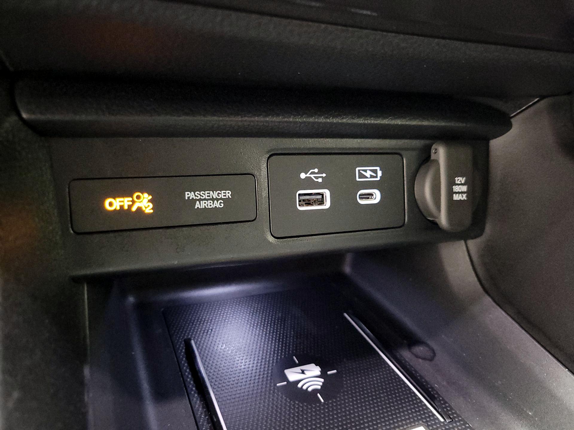 Thumbnail: 2025 Acura Integra - 18