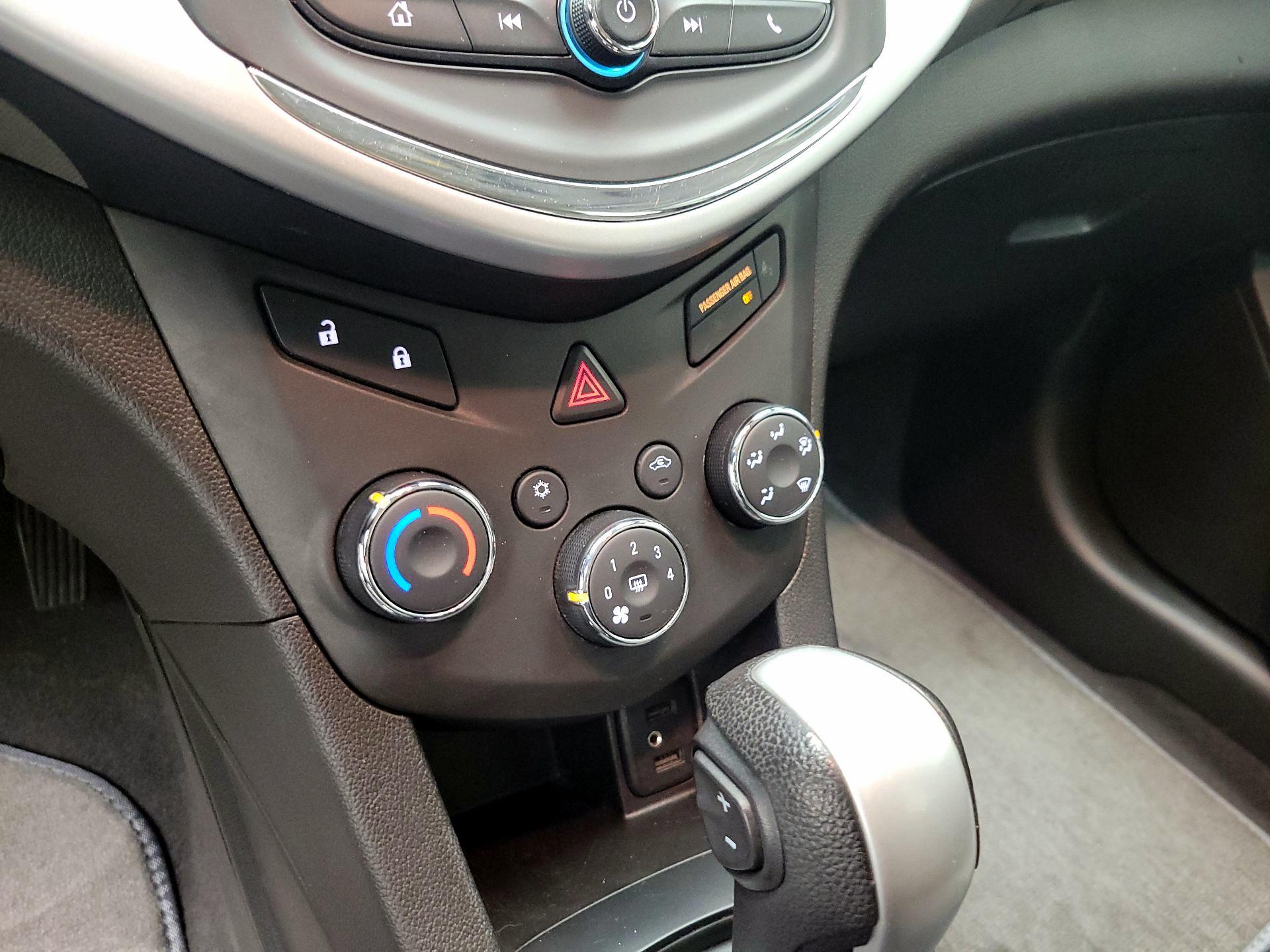 Thumbnail: 2020 Chevrolet Sonic - 16