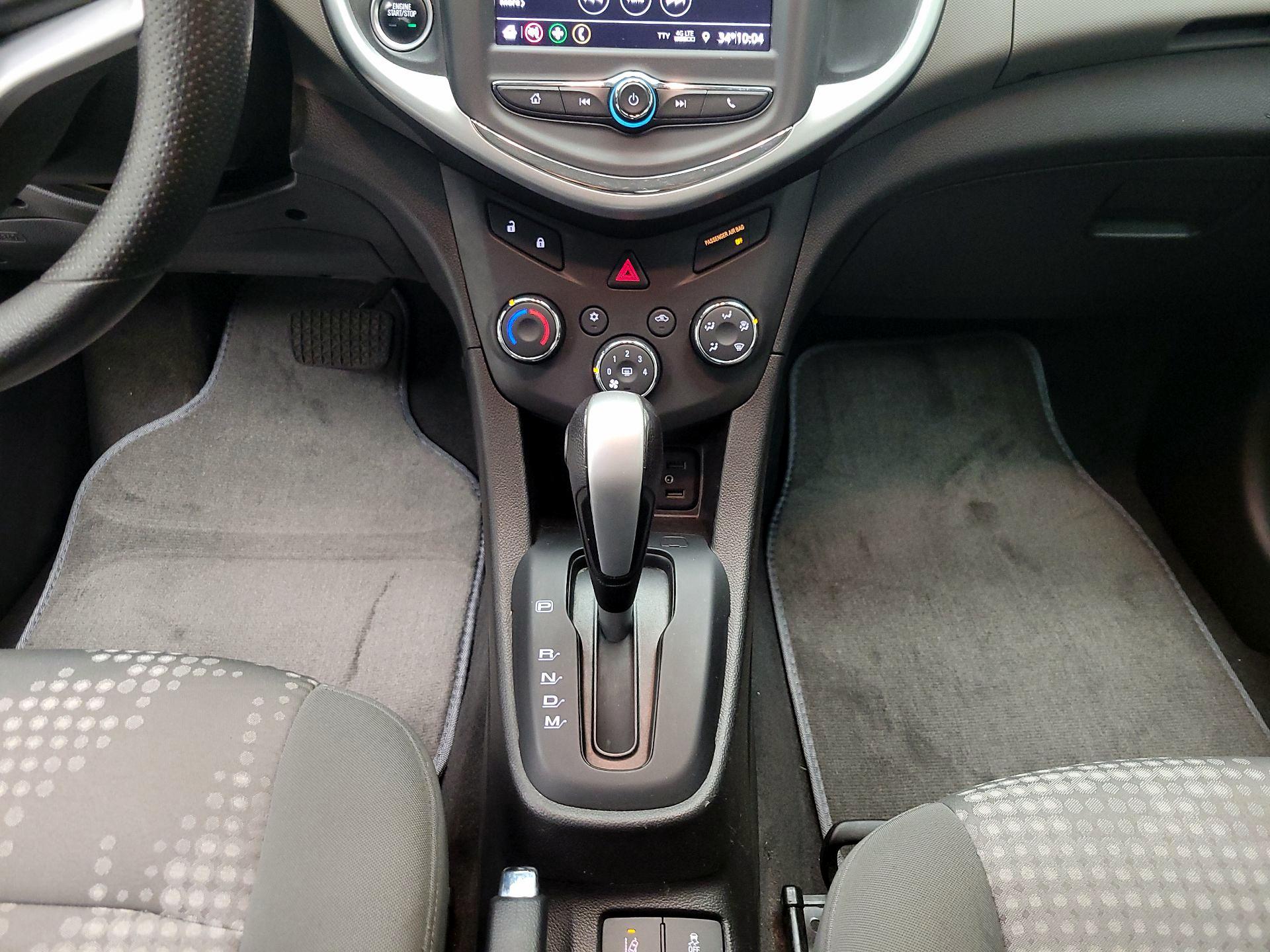 Thumbnail: 2020 Chevrolet Sonic - 17