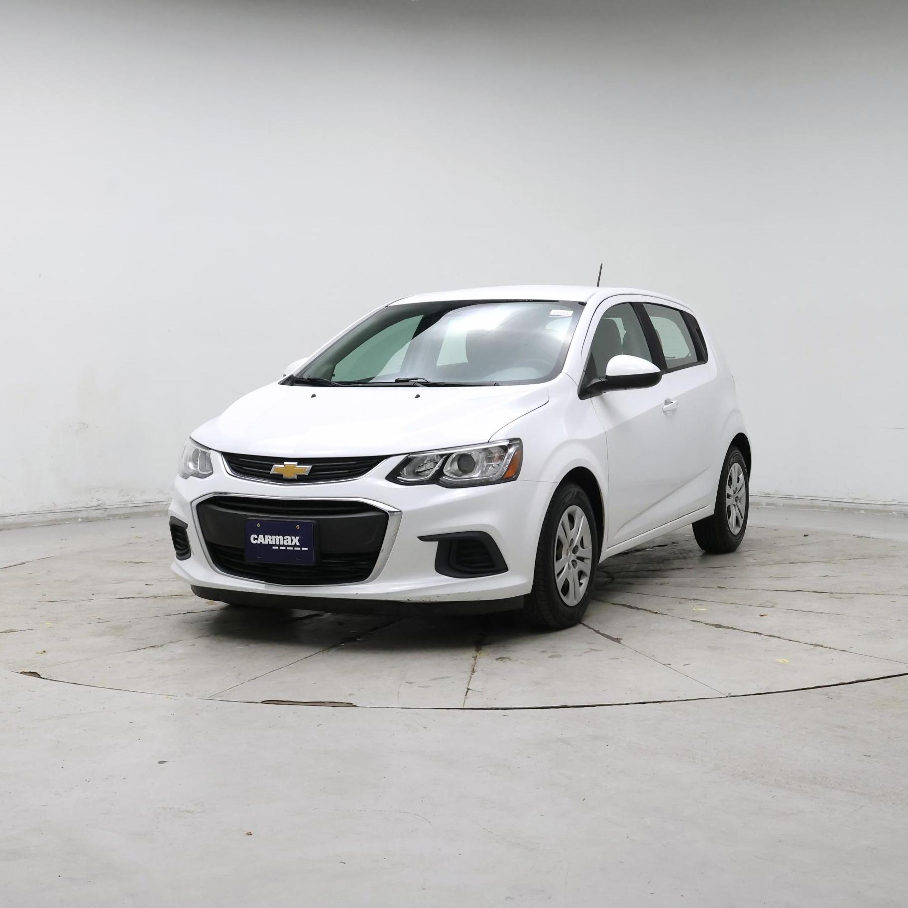 Thumbnail: 2020 Chevrolet Sonic - 4