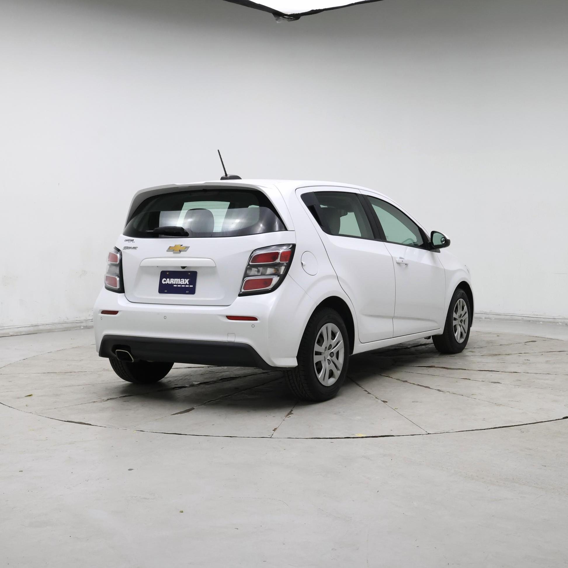 Thumbnail: 2020 Chevrolet Sonic - 8