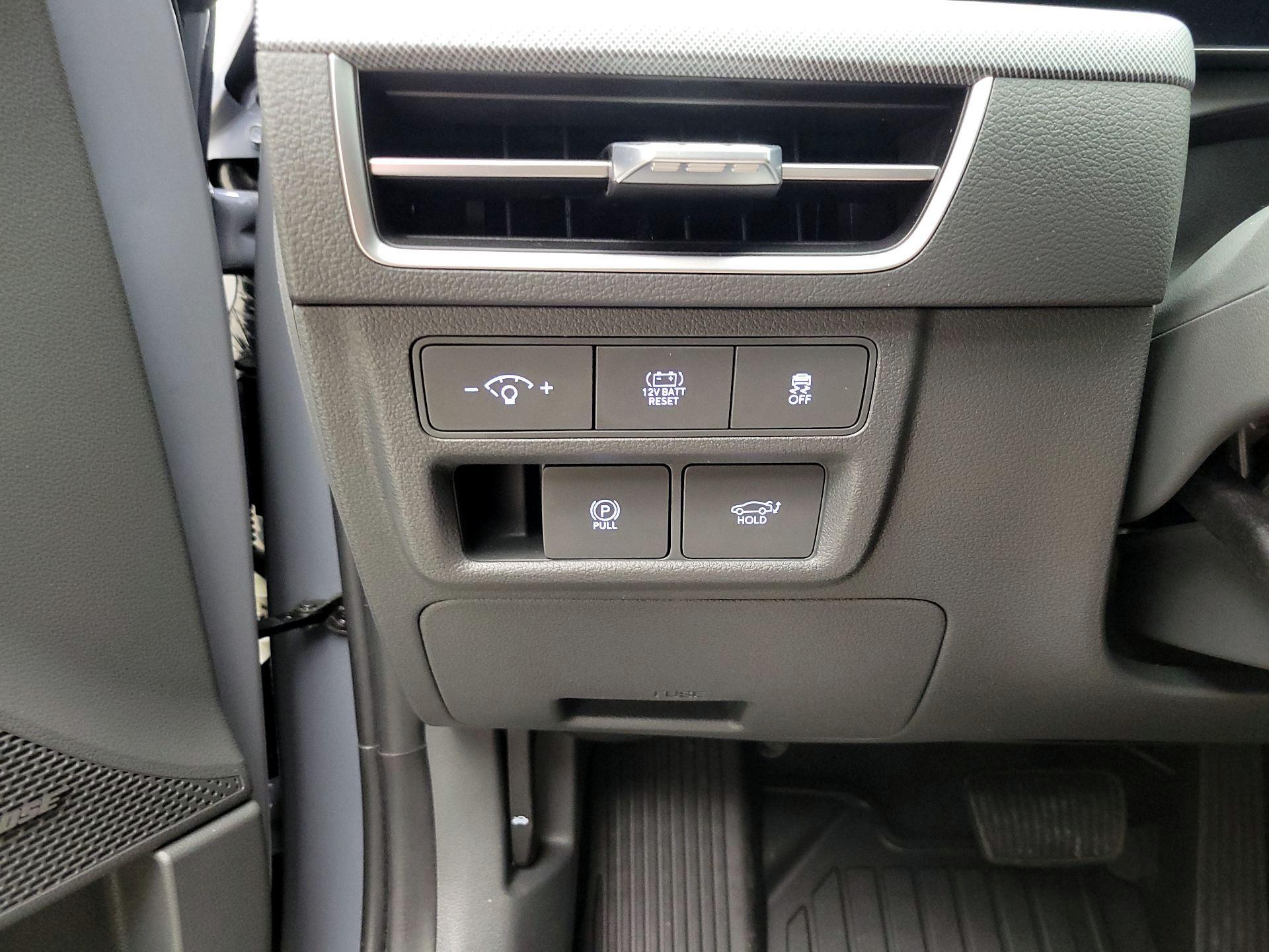 Thumbnail: 2024 Hyundai Sonata - 13