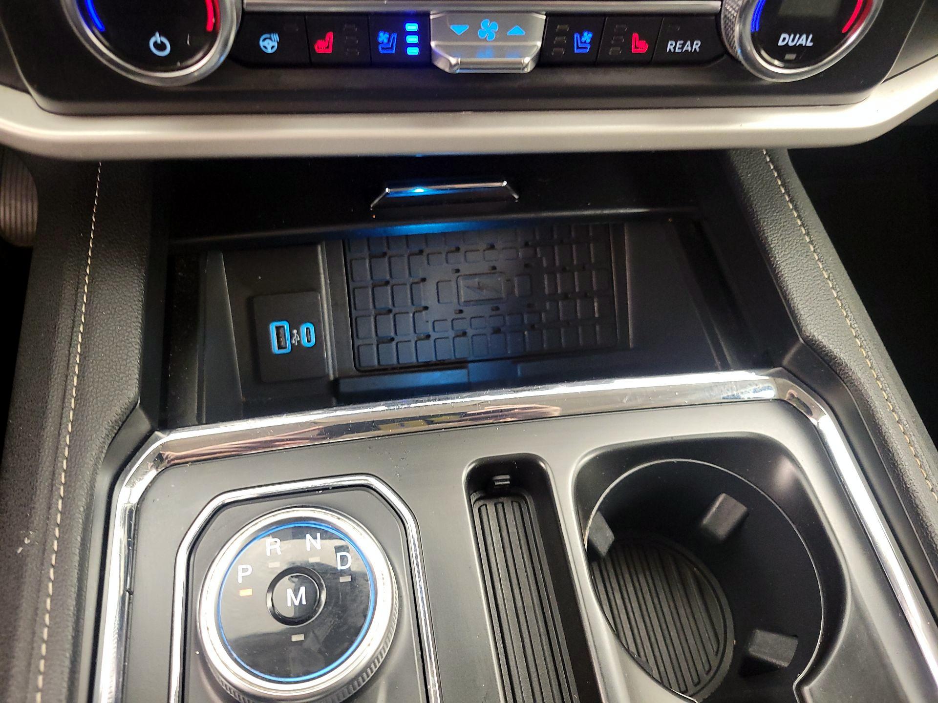 Thumbnail: 2022 Ford Expedition - 19