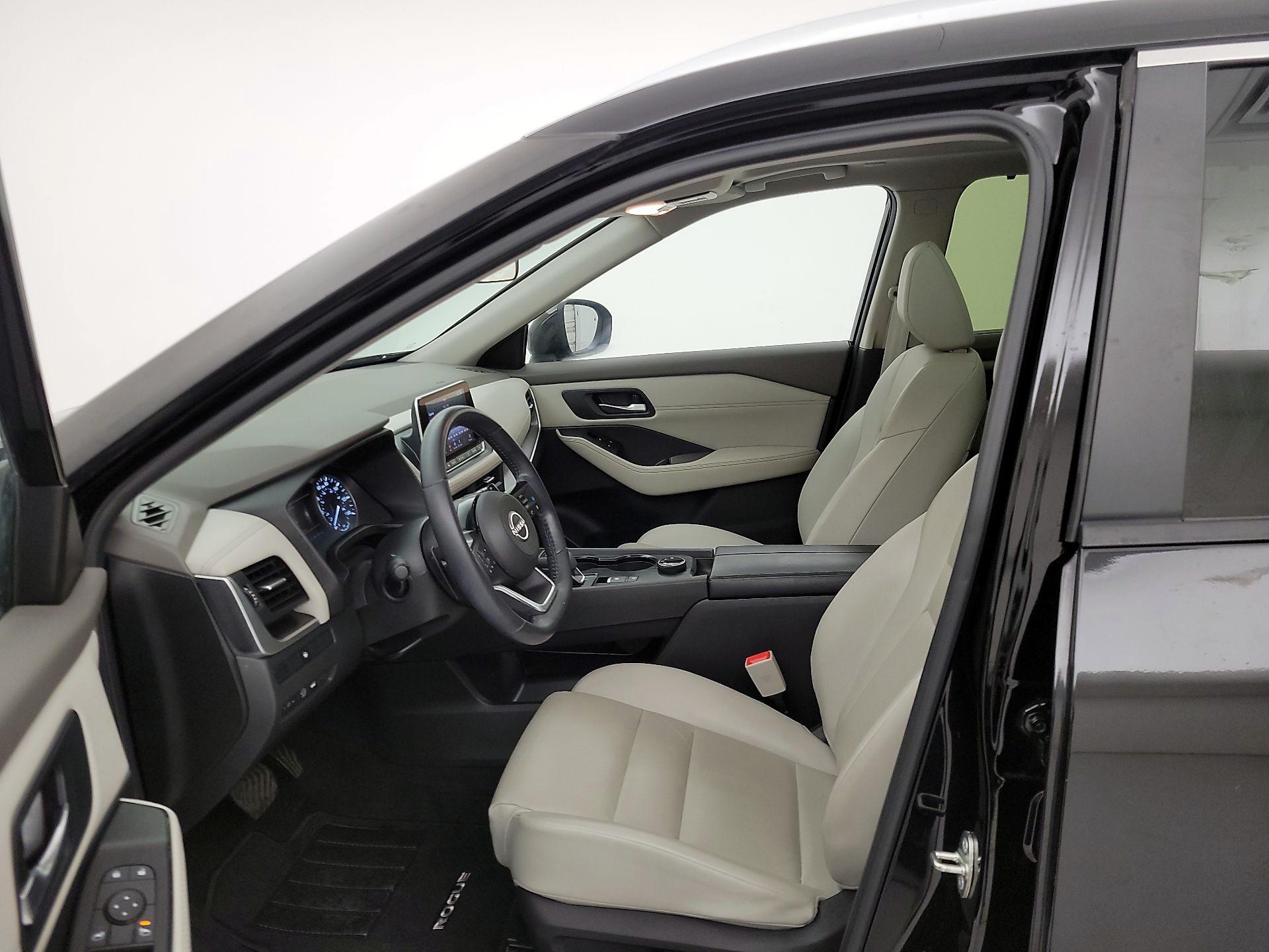 Thumbnail: 2023 Nissan Rogue - 9