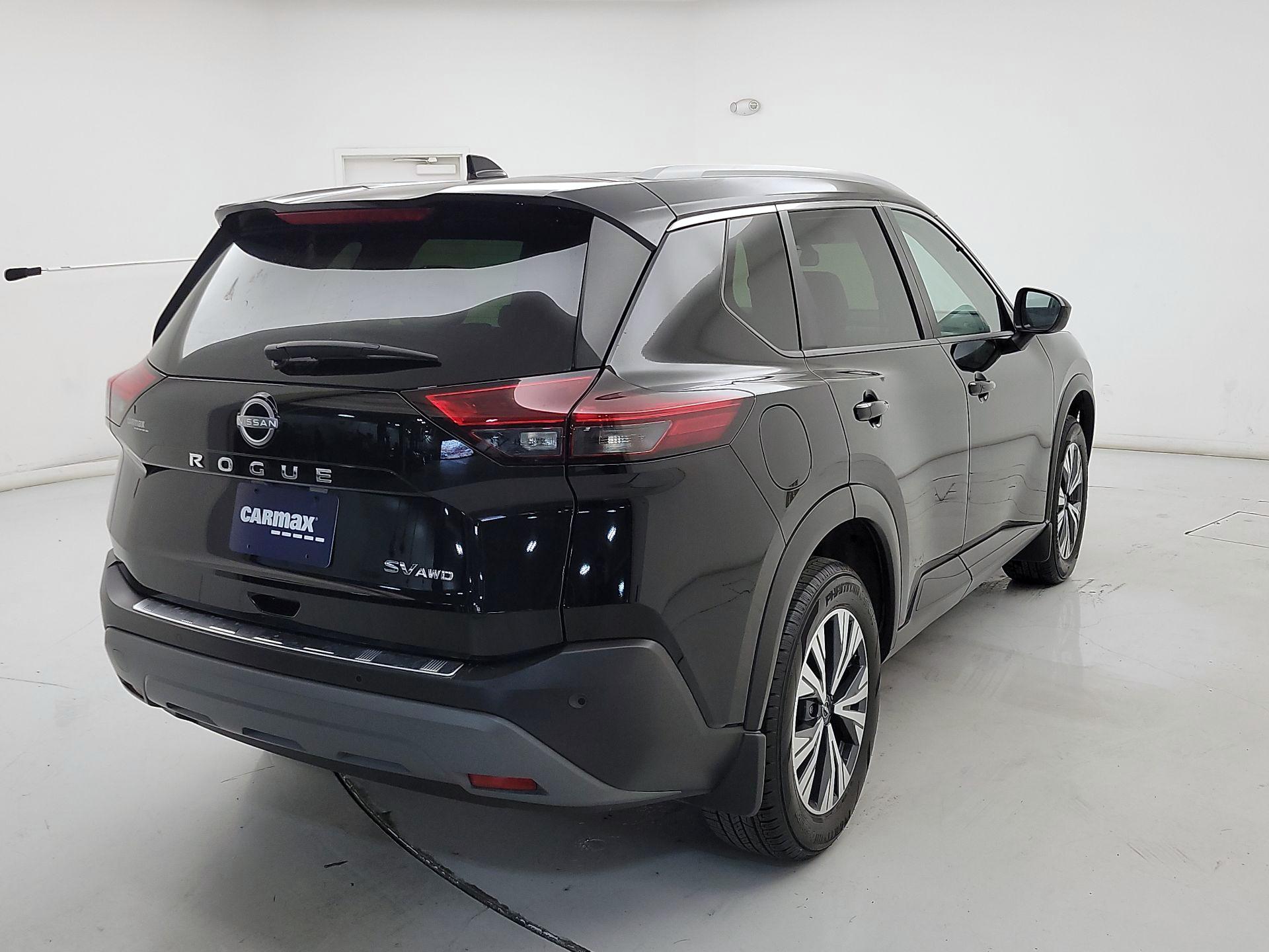 Thumbnail: 2023 Nissan Rogue - 5