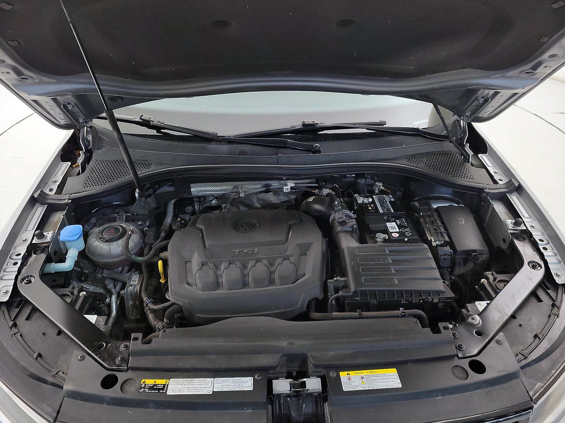 Thumbnail: 2022 Volkswagen Tiguan - 19