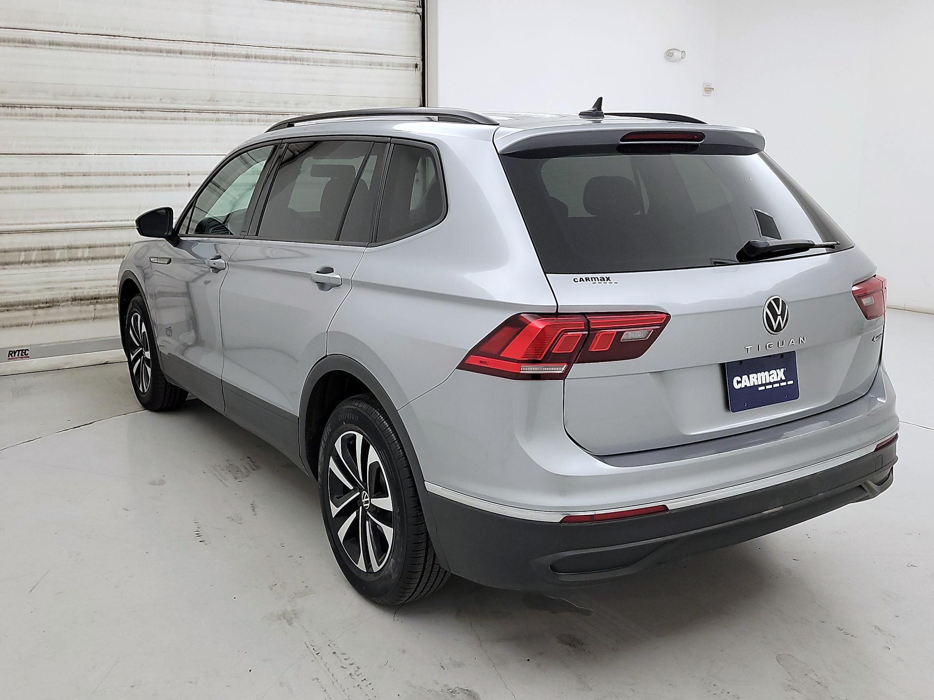 Thumbnail: 2022 Volkswagen Tiguan - 7