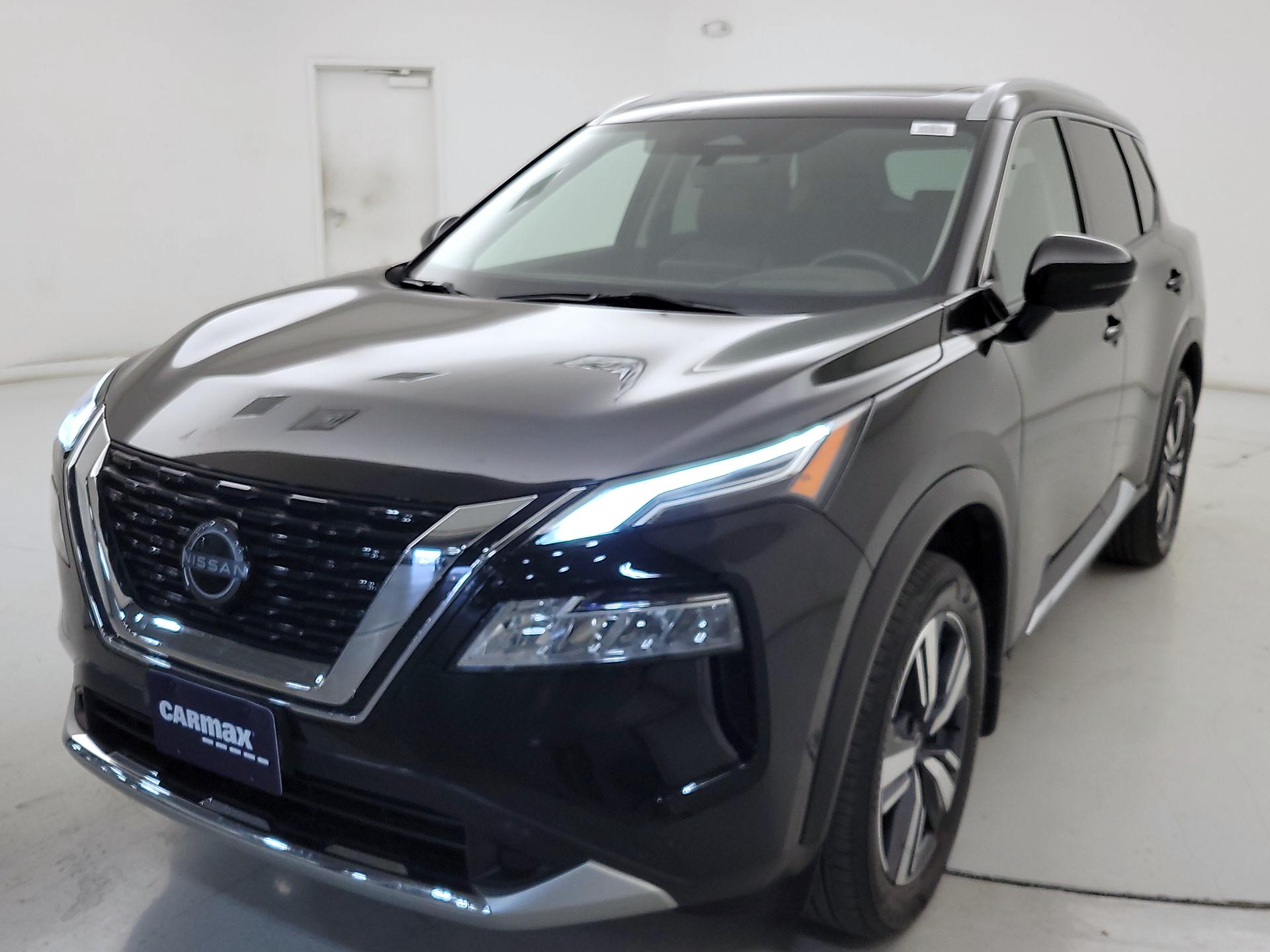 Thumbnail: 2023 Nissan Rogue - 3