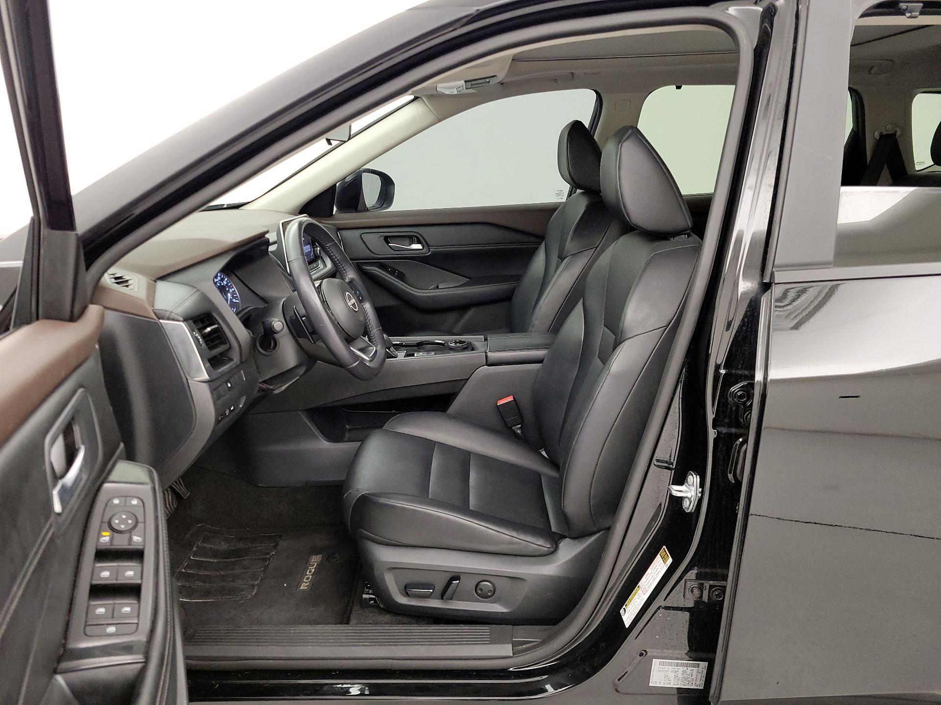 Thumbnail: 2023 Nissan Rogue - 11