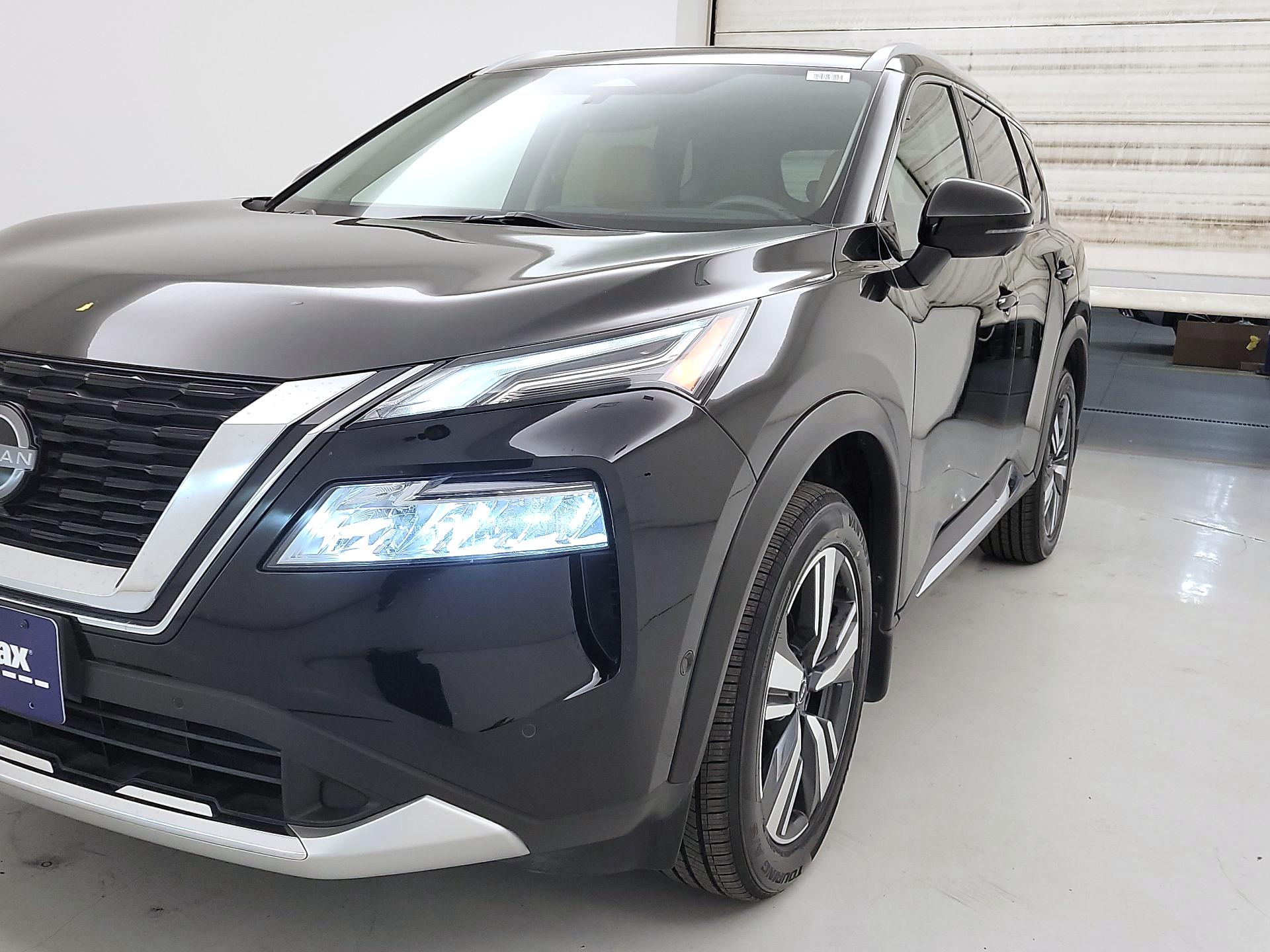 Thumbnail: 2023 Nissan Rogue - 3