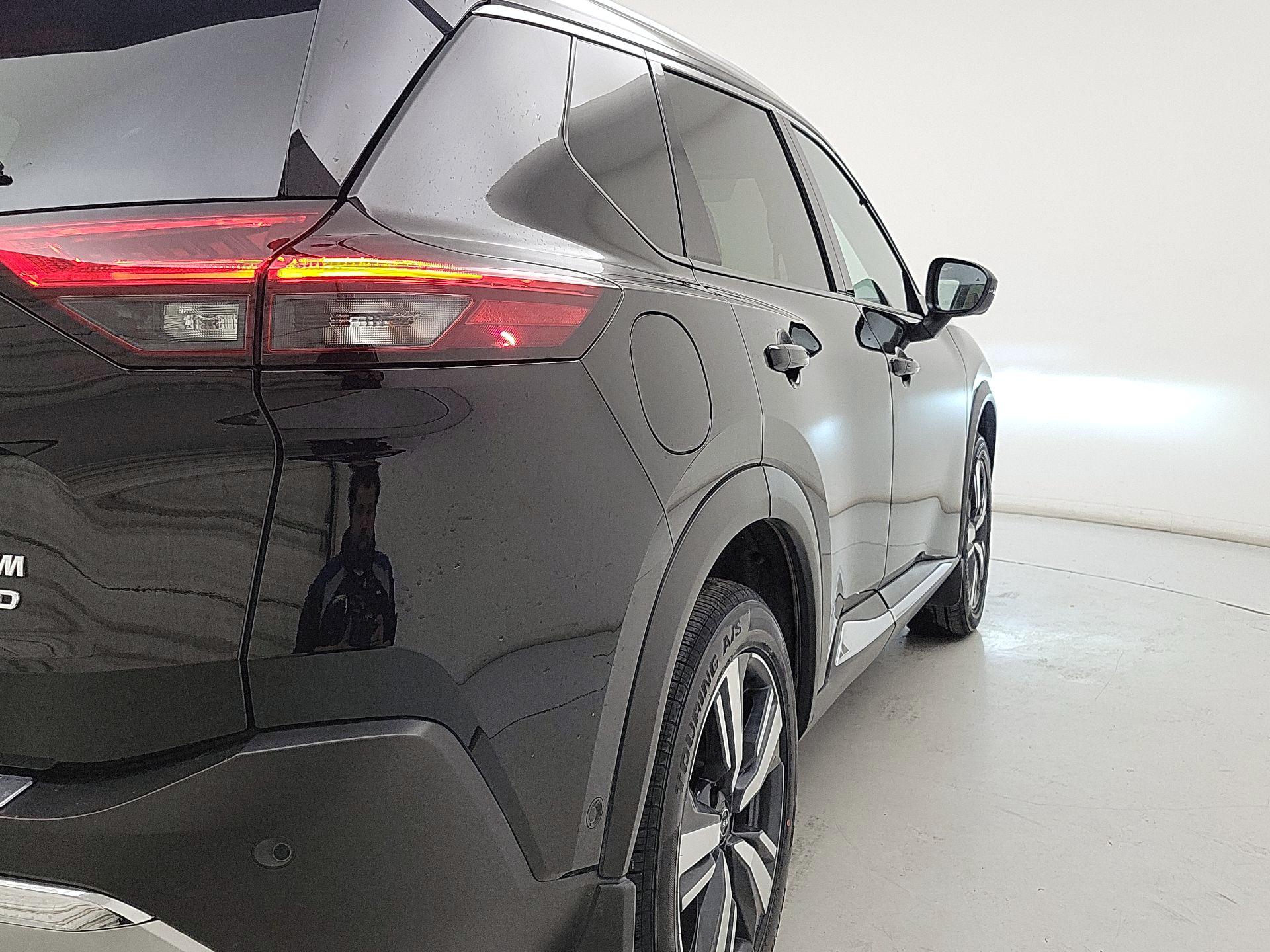 Thumbnail: 2023 Nissan Rogue - 5