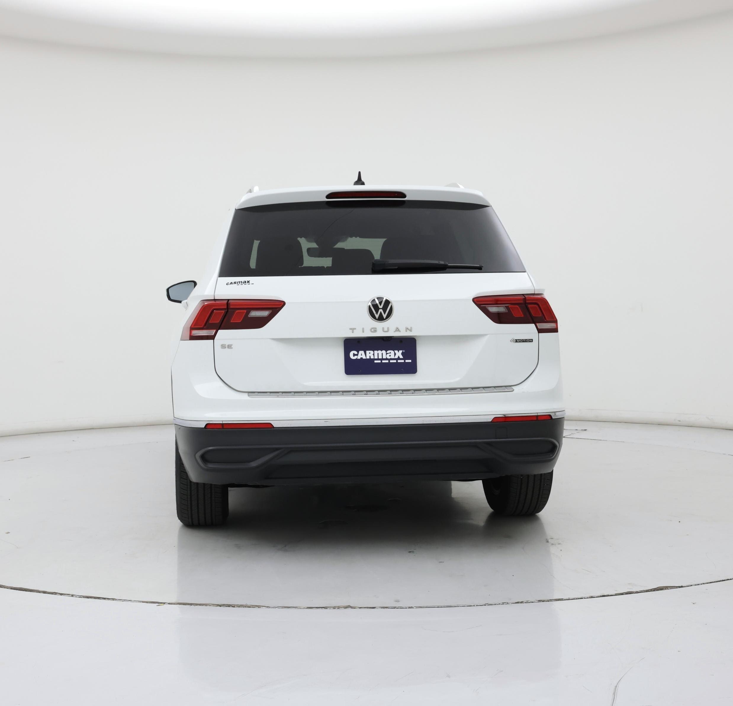 Thumbnail: 2022 Volkswagen Tiguan - 6