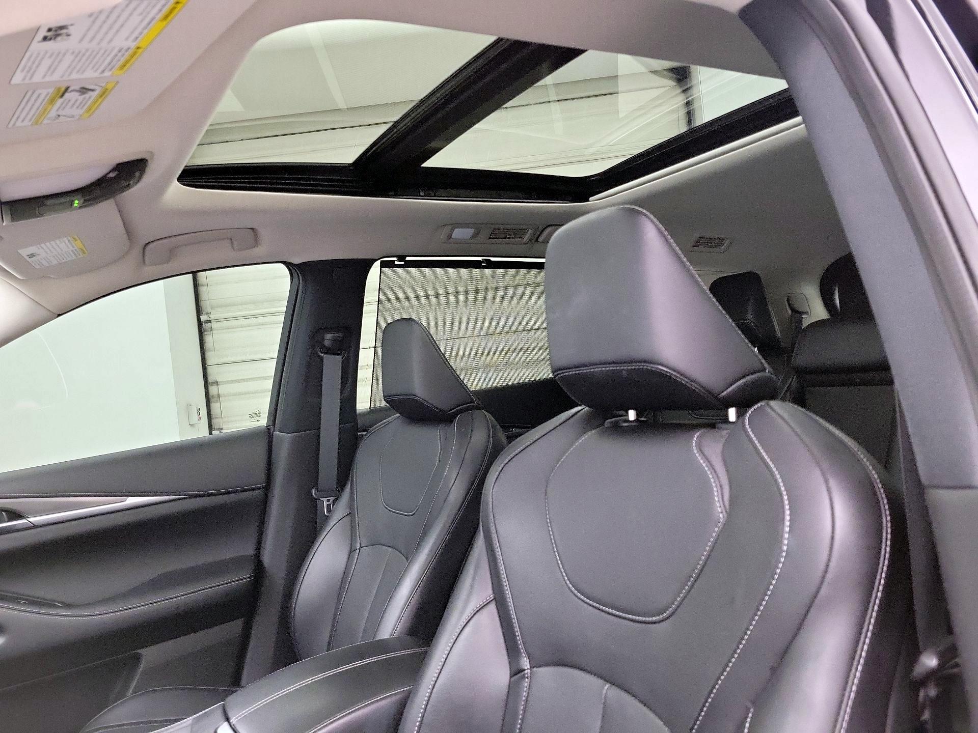 Thumbnail: 2023 INFINITI QX60 - 20