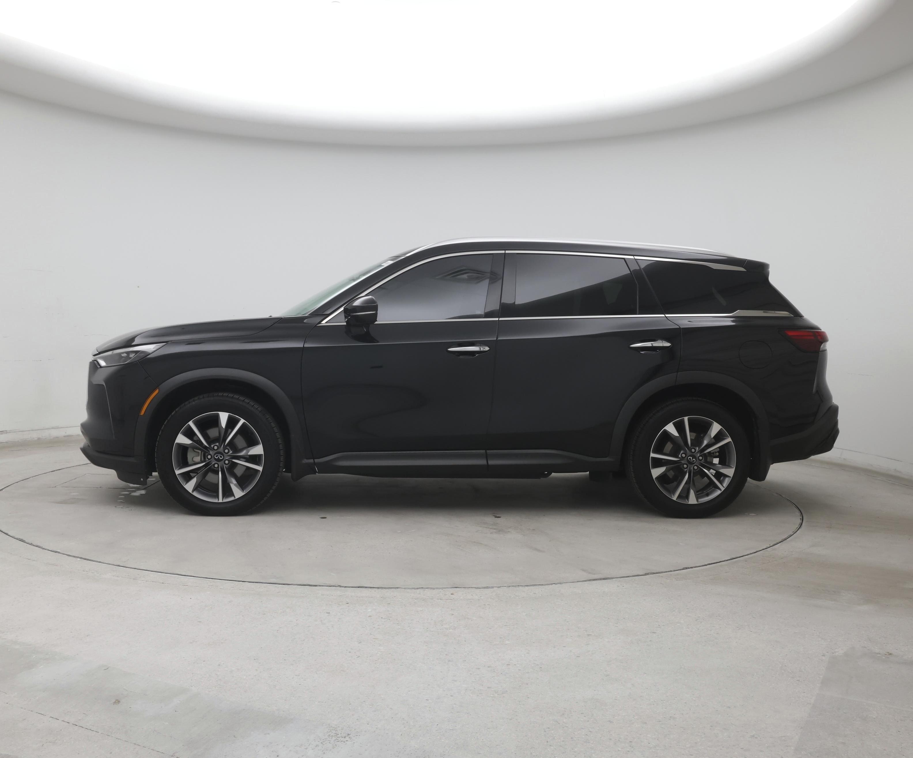 Thumbnail: 2023 INFINITI QX60 - 3