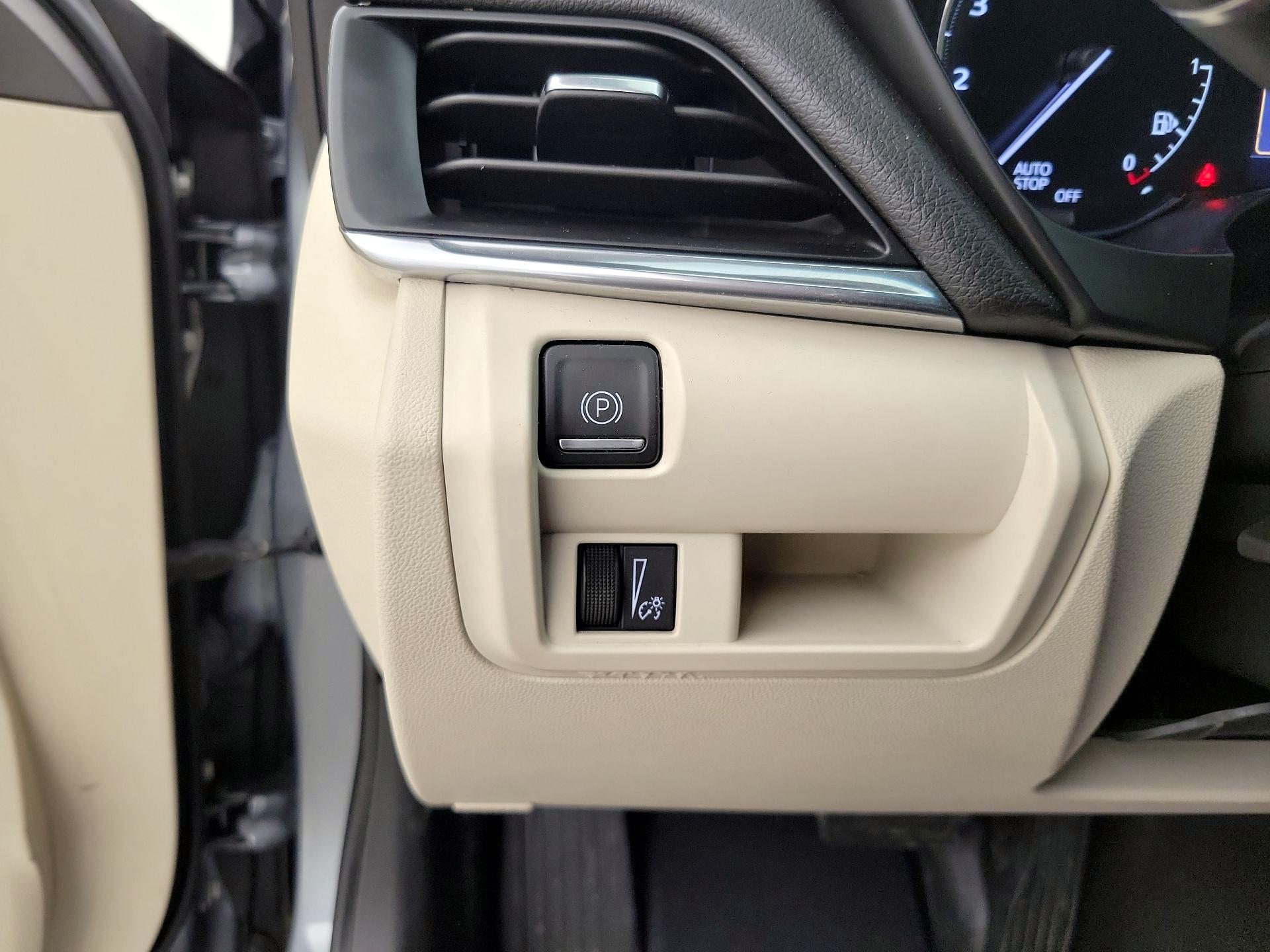 Thumbnail: 2022 Cadillac CT4 - 13