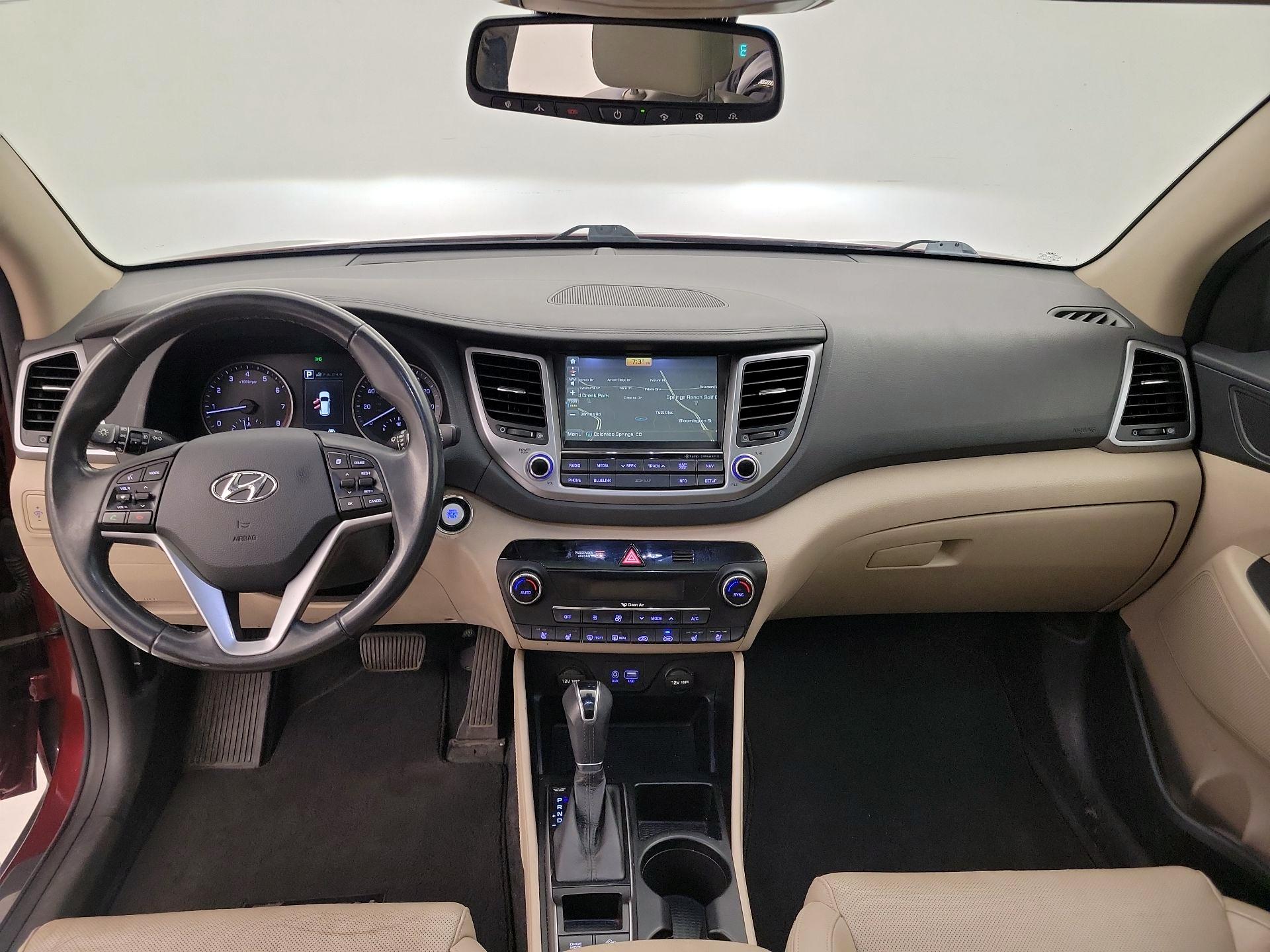 Thumbnail: 2016 Hyundai Tucson - 9