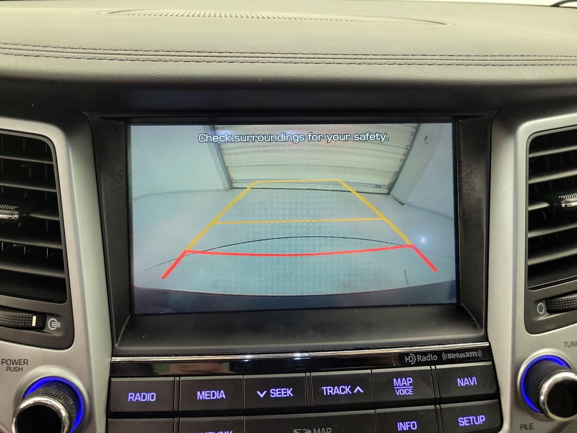 Thumbnail: 2016 Hyundai Tucson - 15