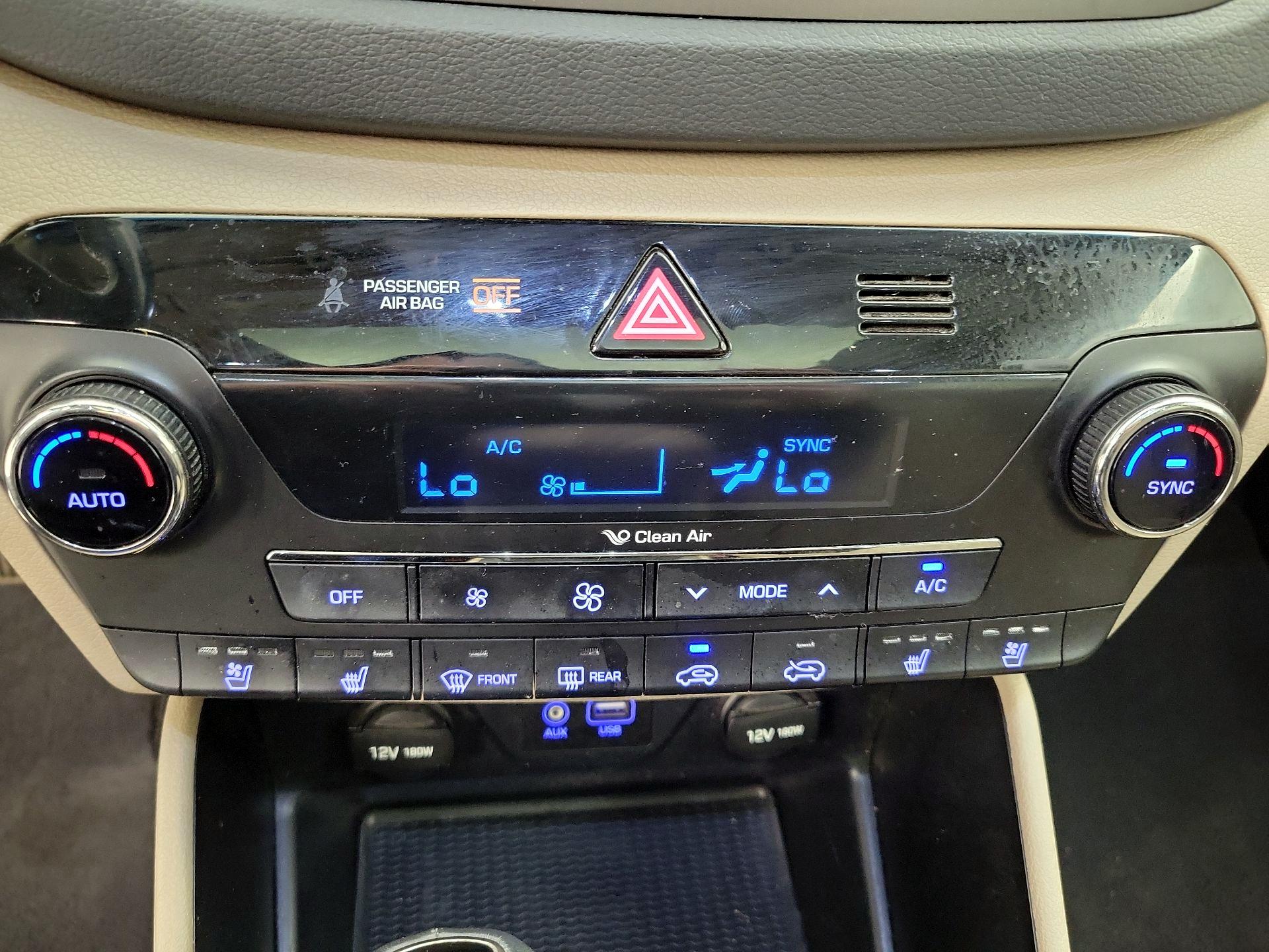 Thumbnail: 2016 Hyundai Tucson - 17