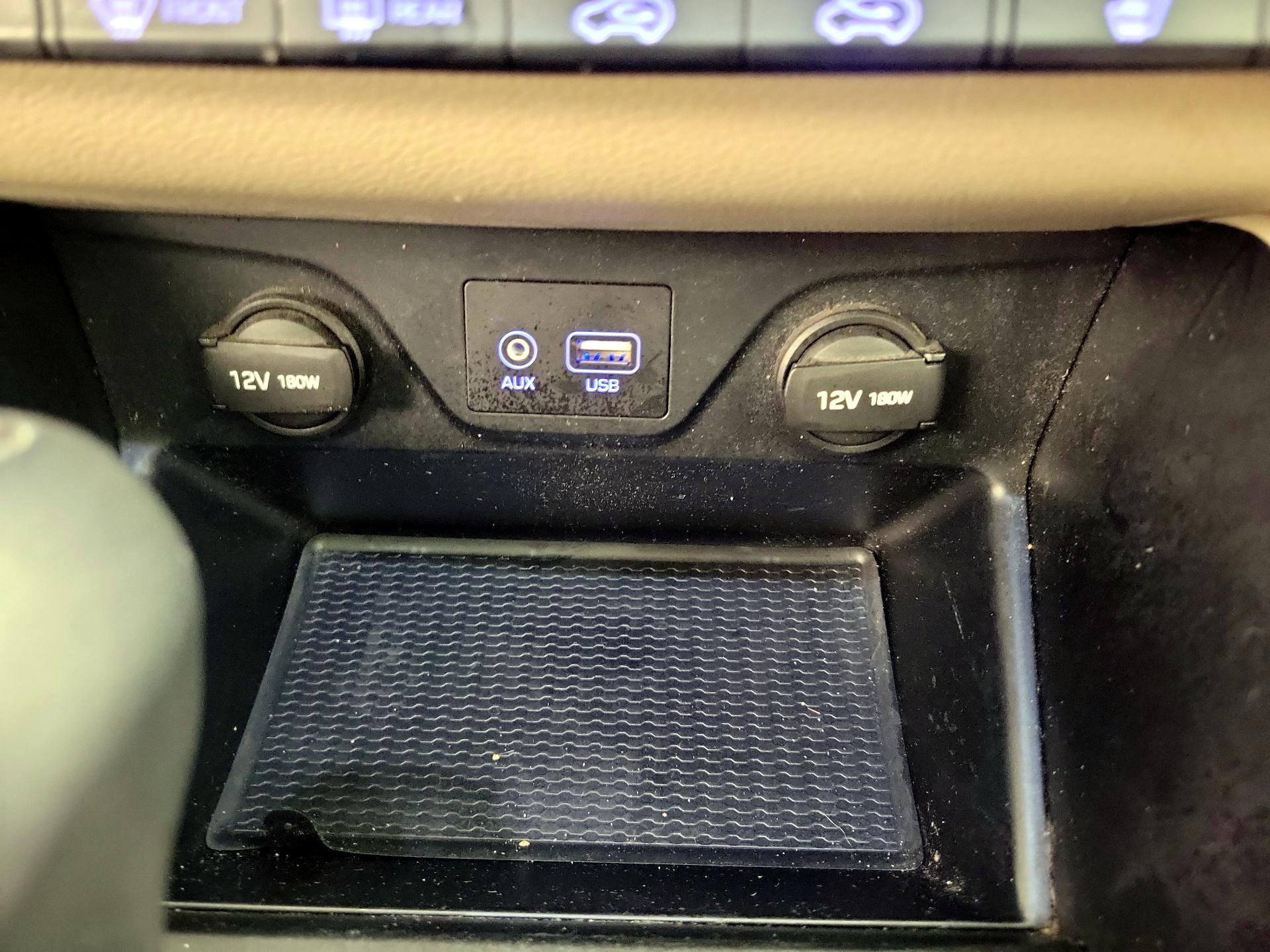 Thumbnail: 2016 Hyundai Tucson - 19