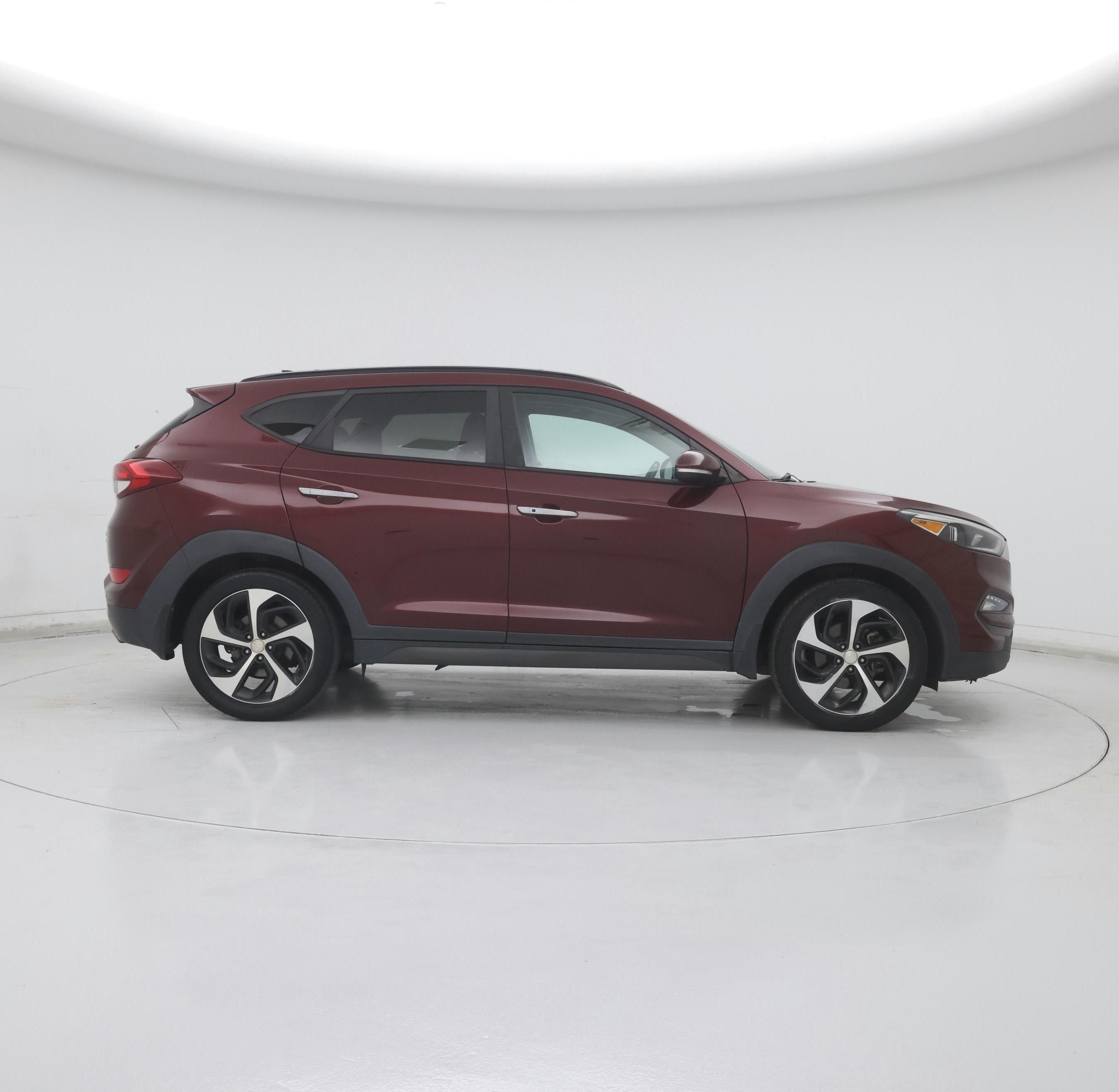 Thumbnail: 2016 Hyundai Tucson - 7
