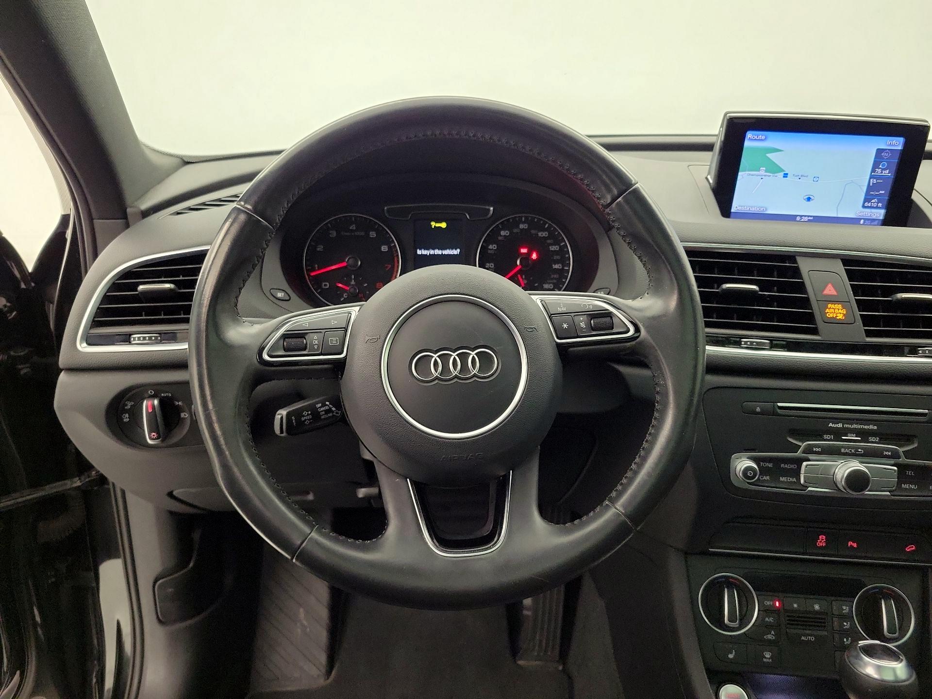 Thumbnail: 2017 Audi Q3 - 10