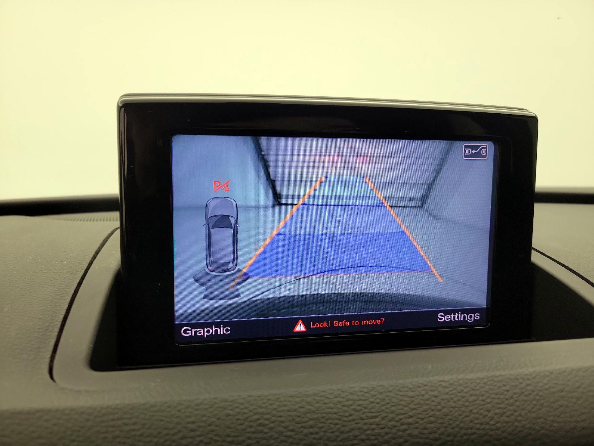 Thumbnail: 2017 Audi Q3 - 15