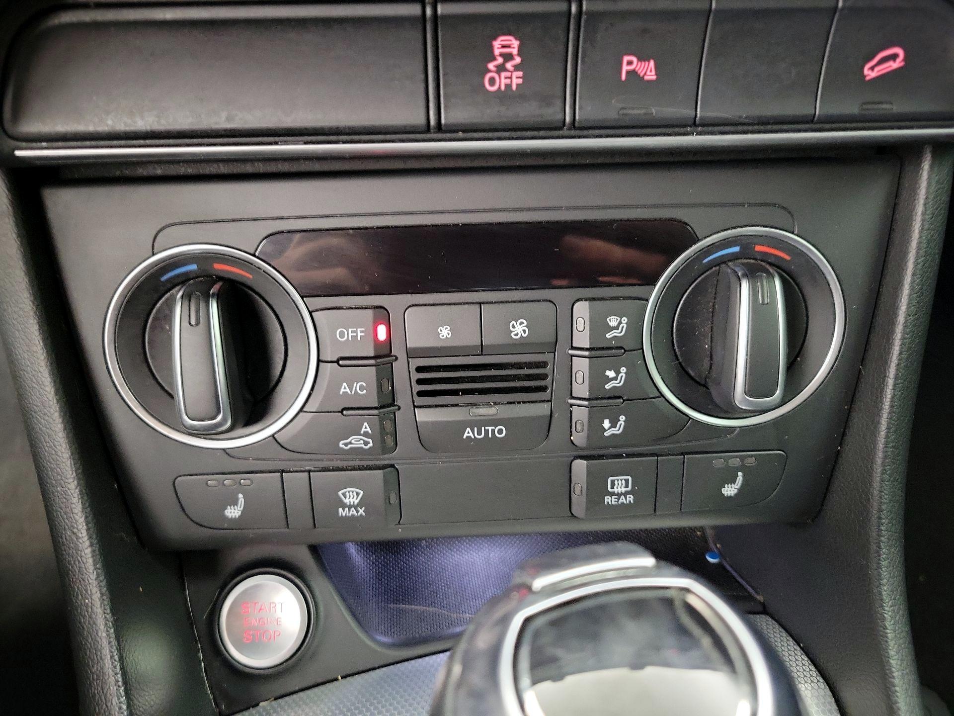 Thumbnail: 2017 Audi Q3 - 17