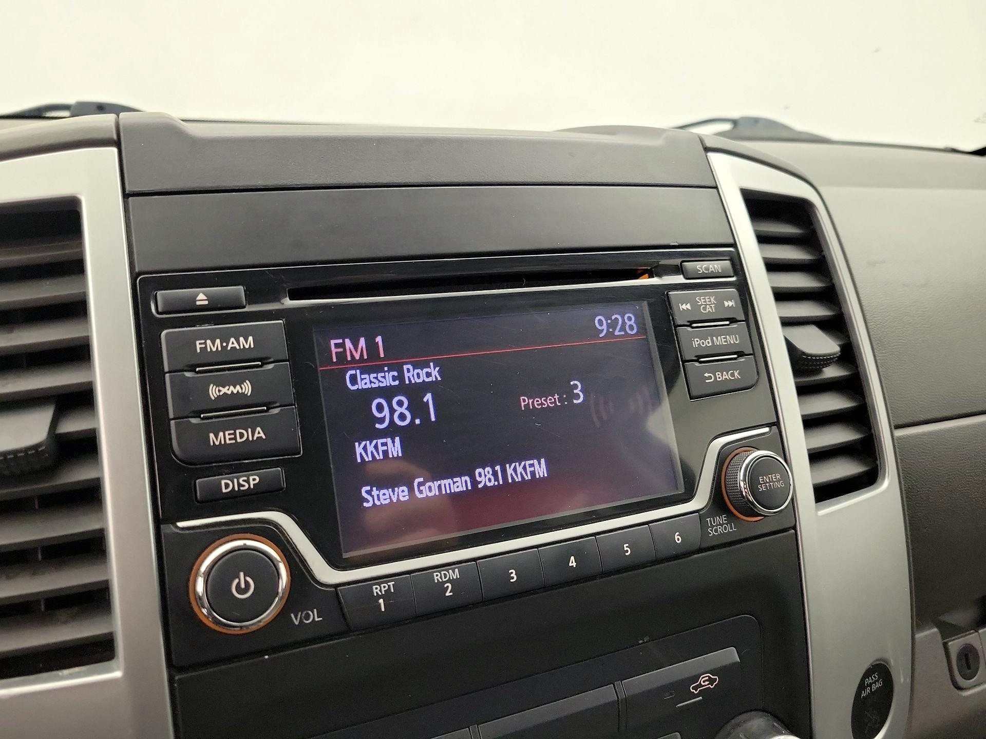 Thumbnail: 2017 Nissan Frontier - 14