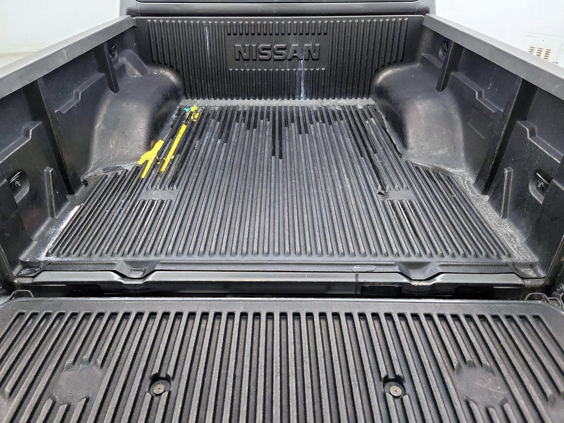 Thumbnail: 2017 Nissan Frontier - 19