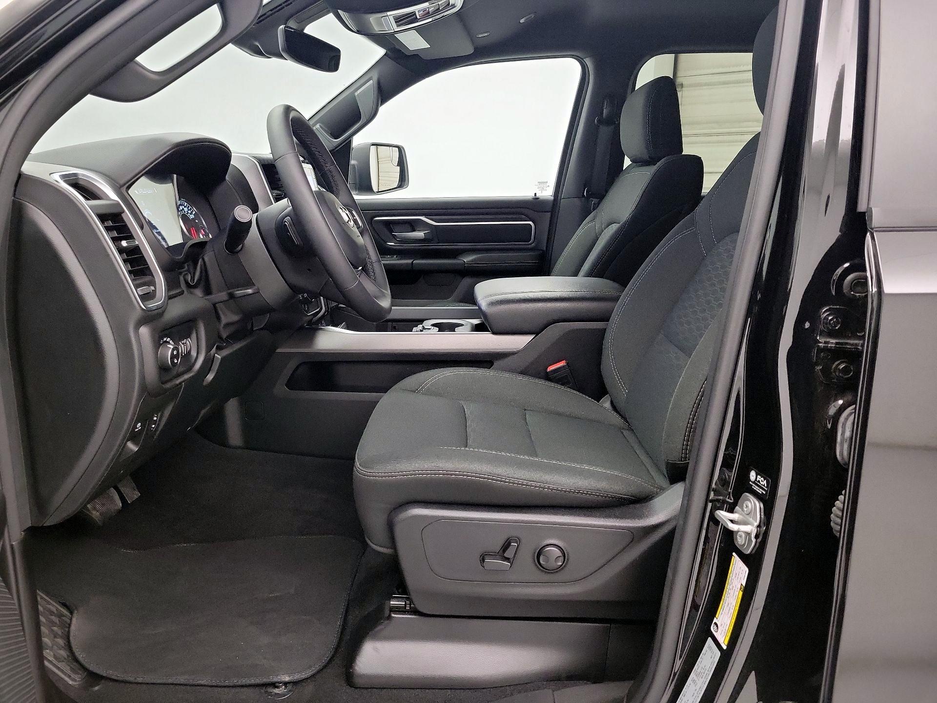 Thumbnail: 2025 RAM 1500 - 11