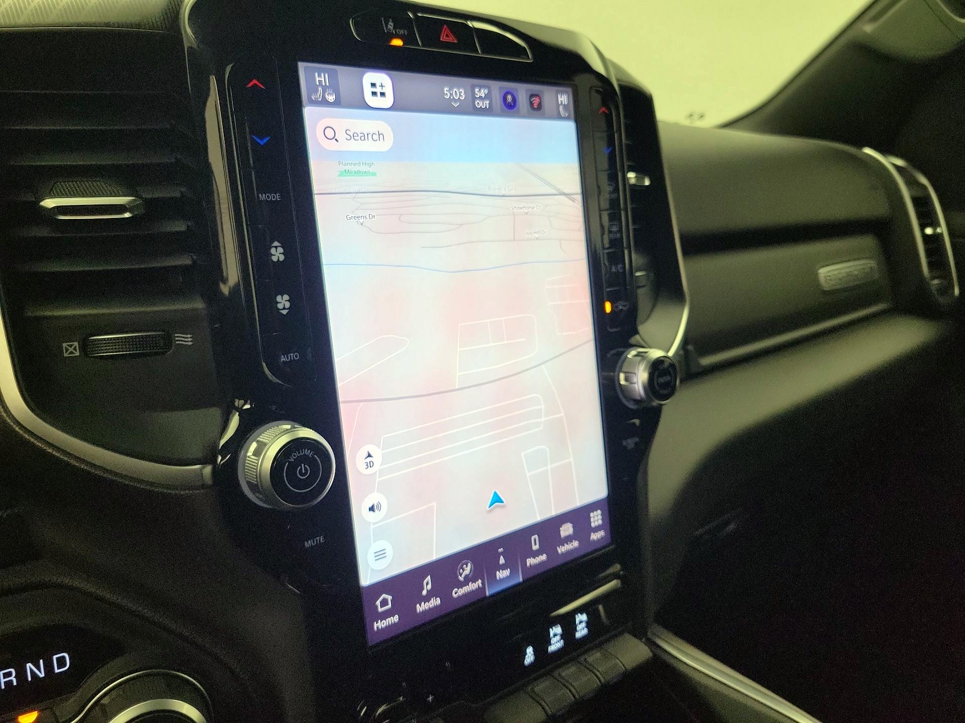 Thumbnail: 2025 RAM 1500 - 14